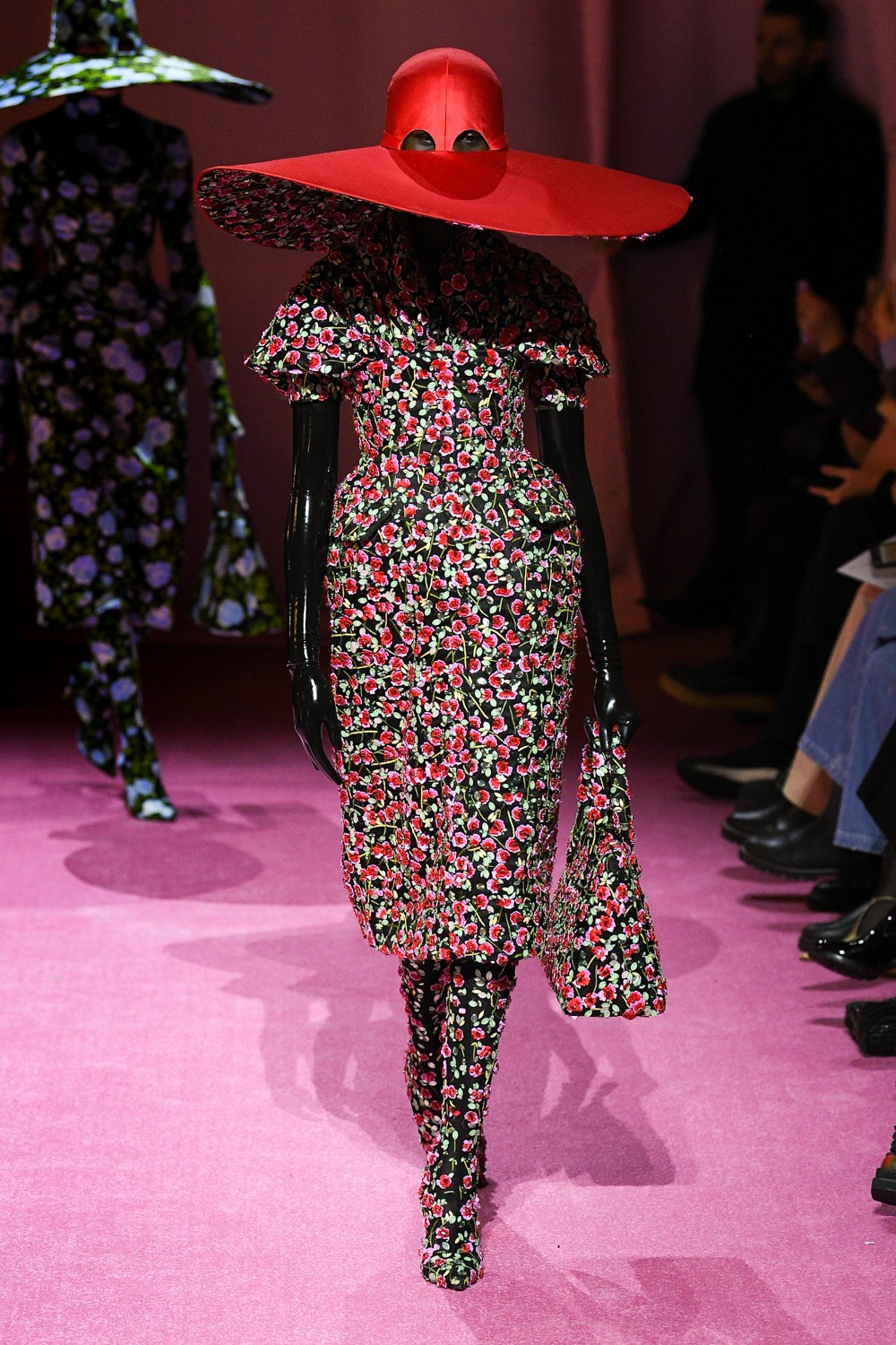 Richard Quinn Fall 2022 Fashion Show