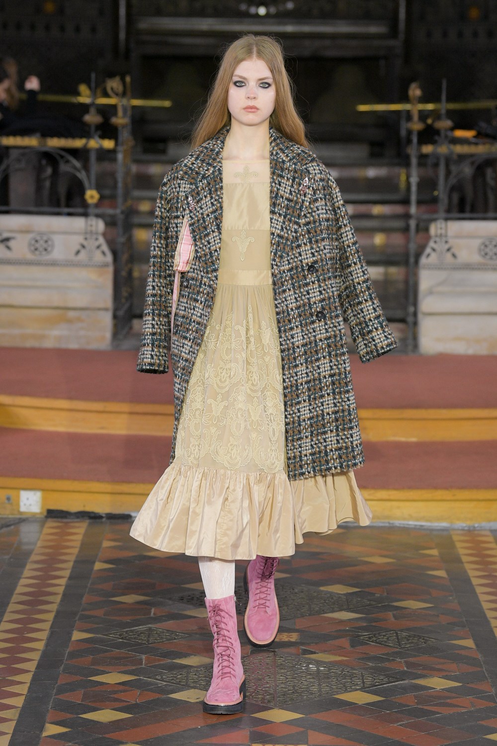 Bora Aksu Fall 2022 Fashion Show