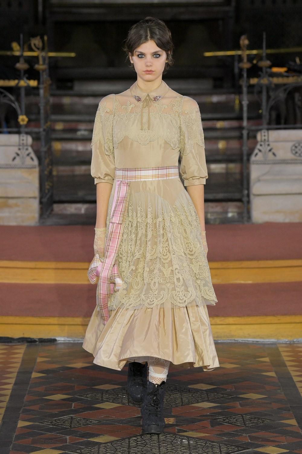Bora Aksu Fall 2022 Fashion Show