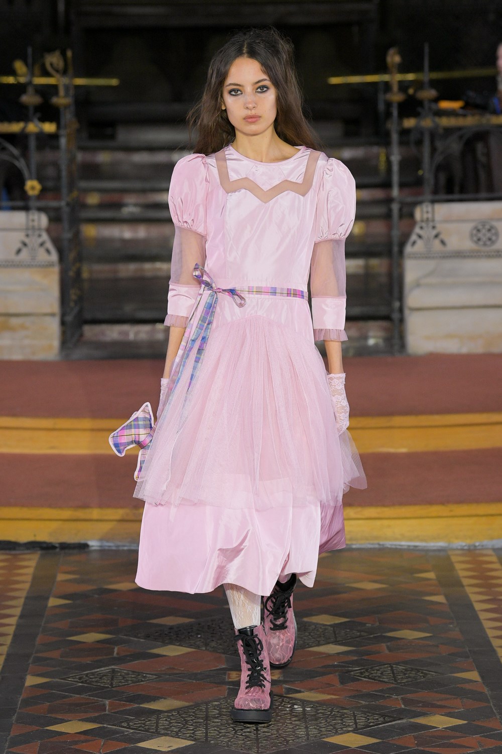 Bora Aksu Fall 2022 Fashion Show