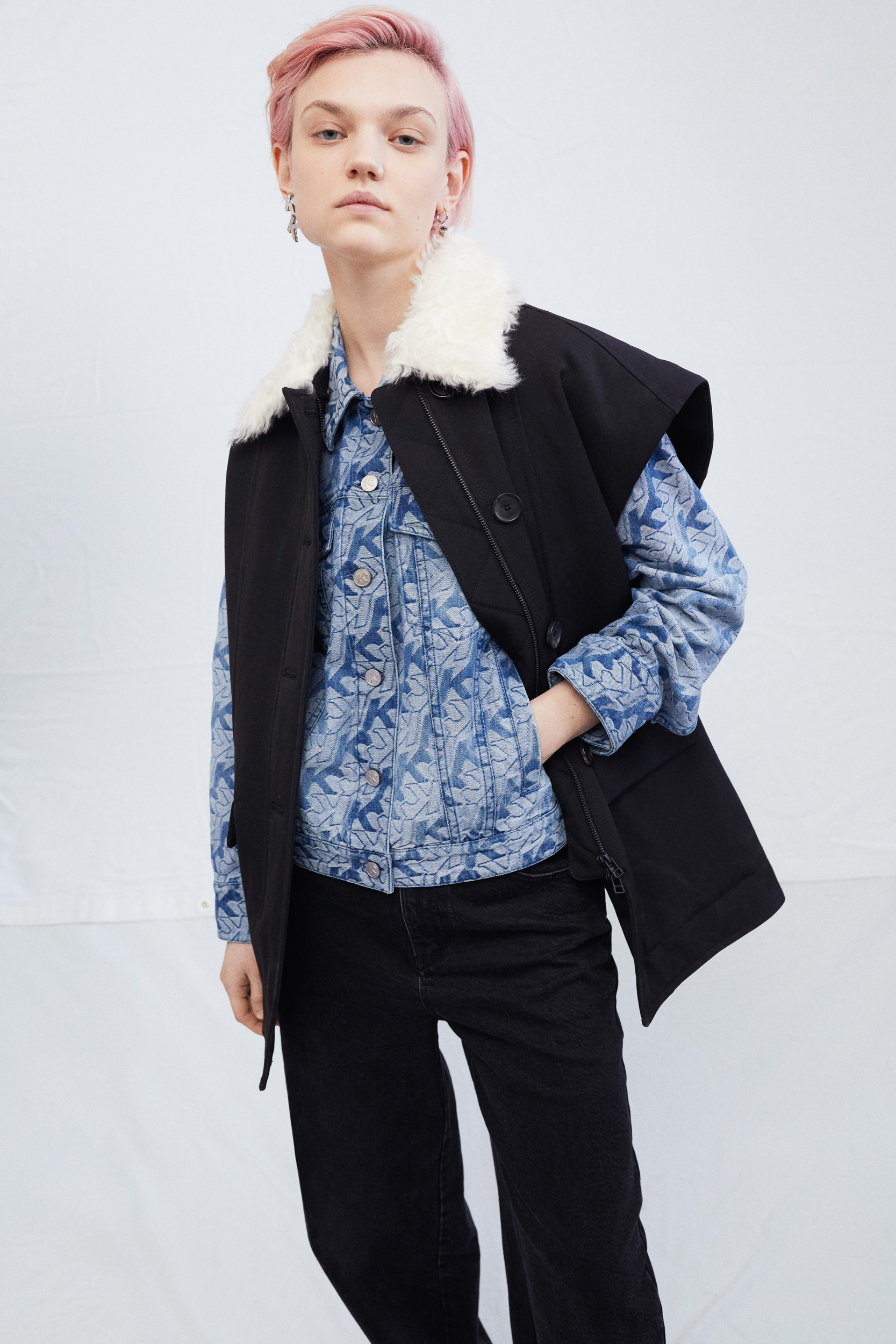 K Krizia Fall 2022 Fashion Show 