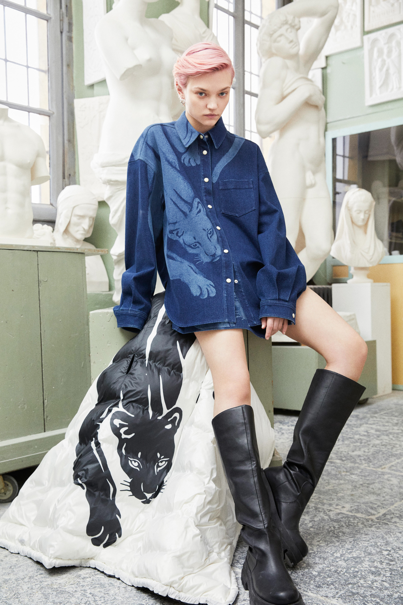 K Krizia Fall 2022 Fashion Show 