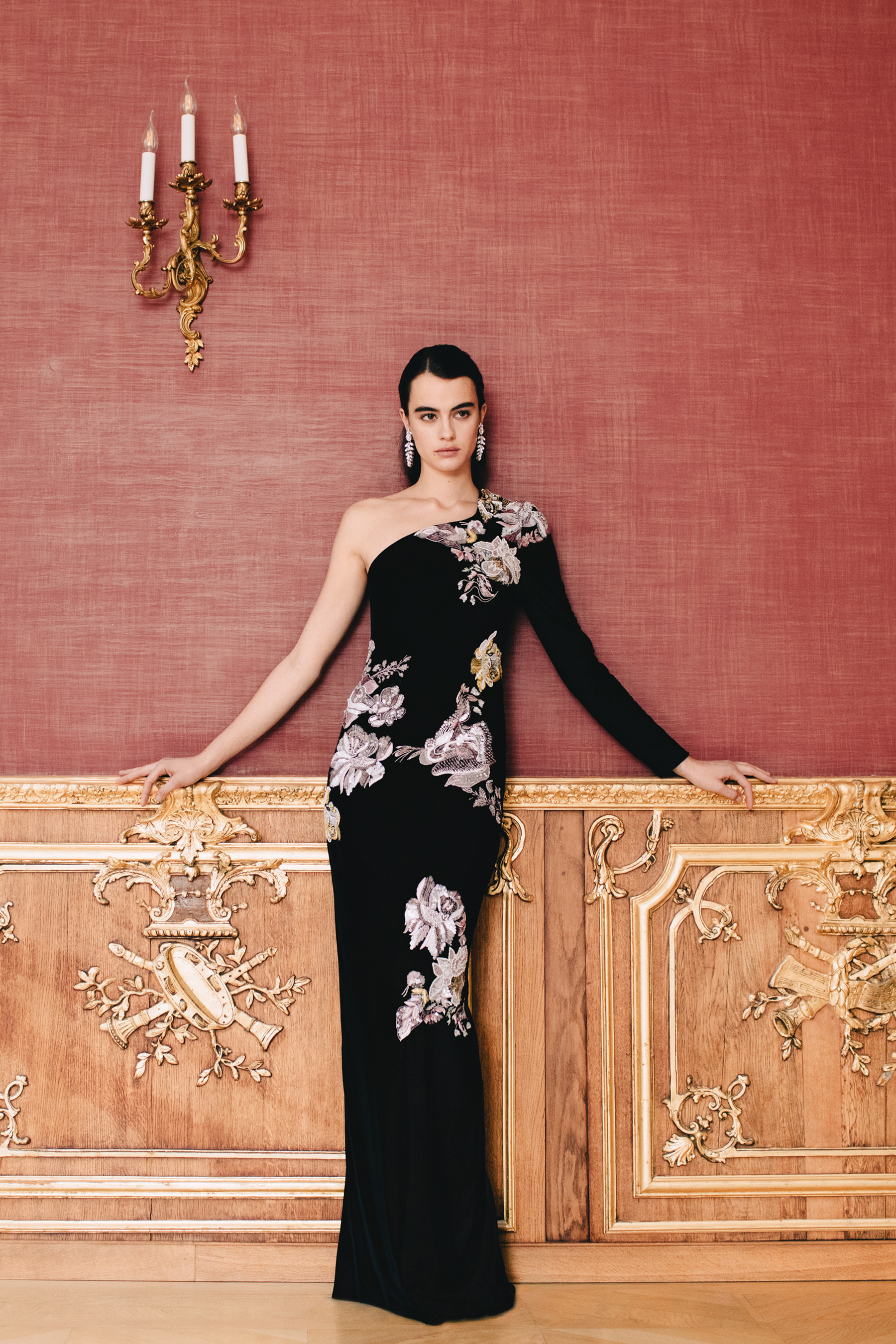 Monique Lhuillier Fall 2022 Fashion Show 
