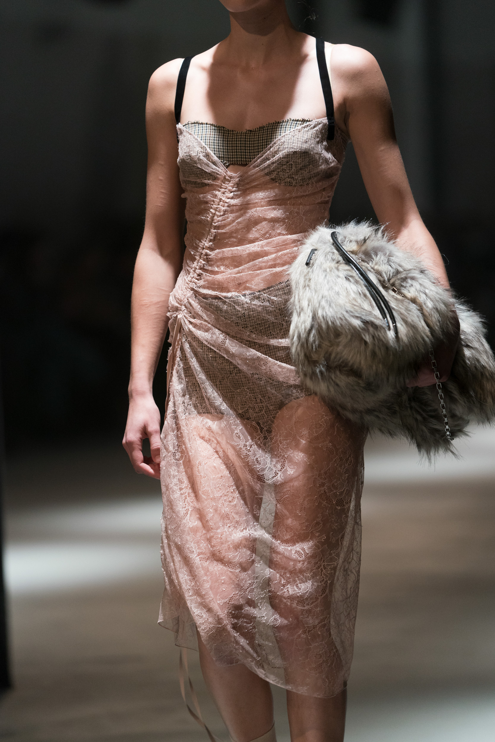 N 21 Fall 2022 Fashion Show Details Fashion Show