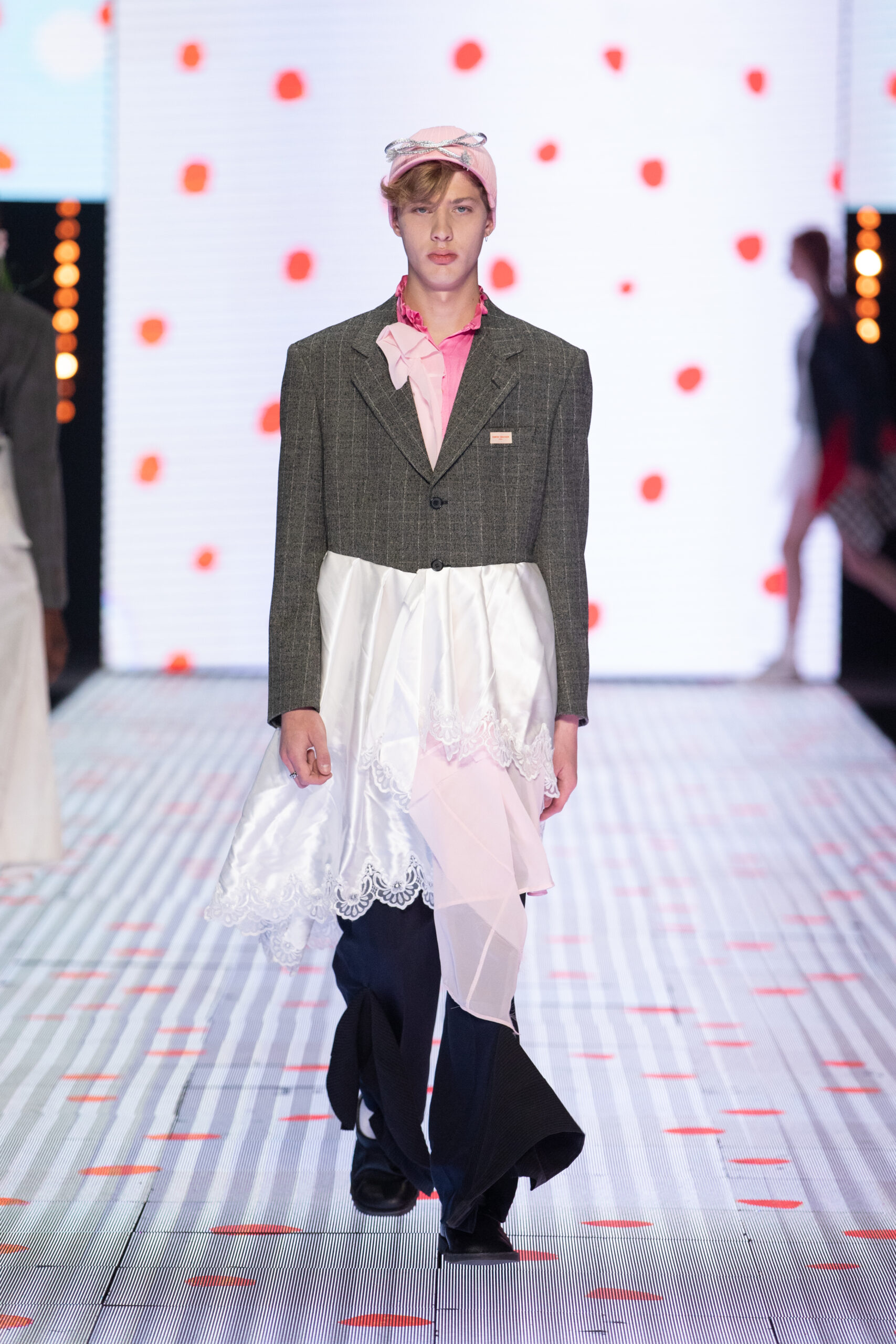 Simon Cracker Fall 2022 Fashion Show