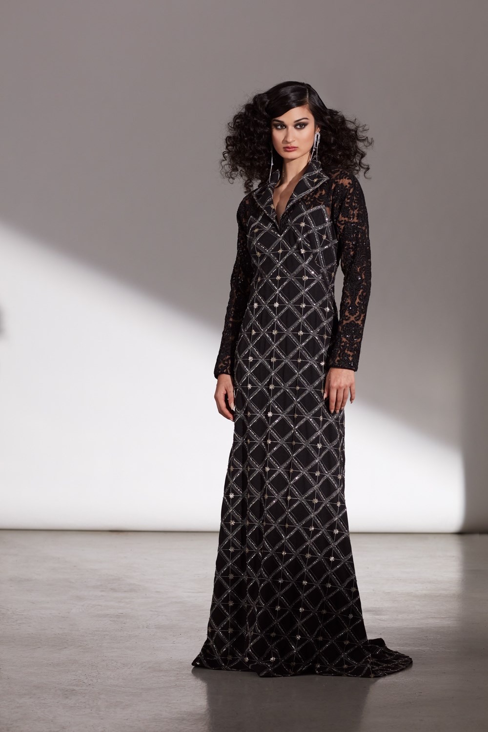 Tadashi Shoji Fall 2022 Fashion Show