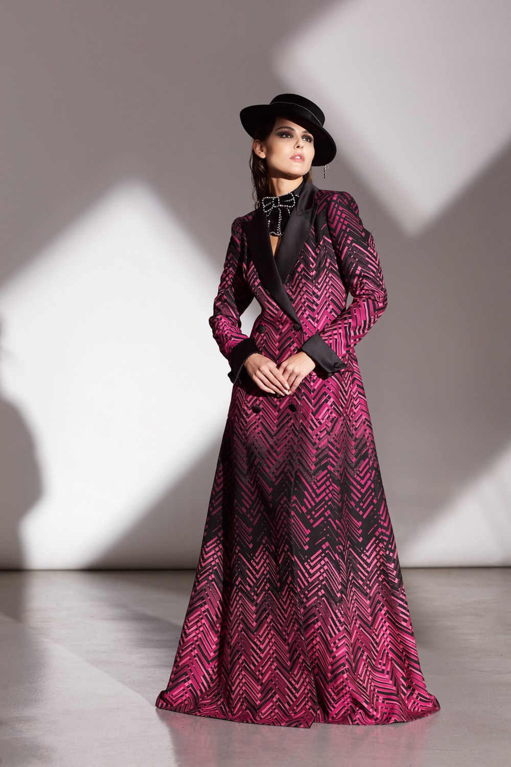 Tadashi Shoji Fall 2022 Fashion Show