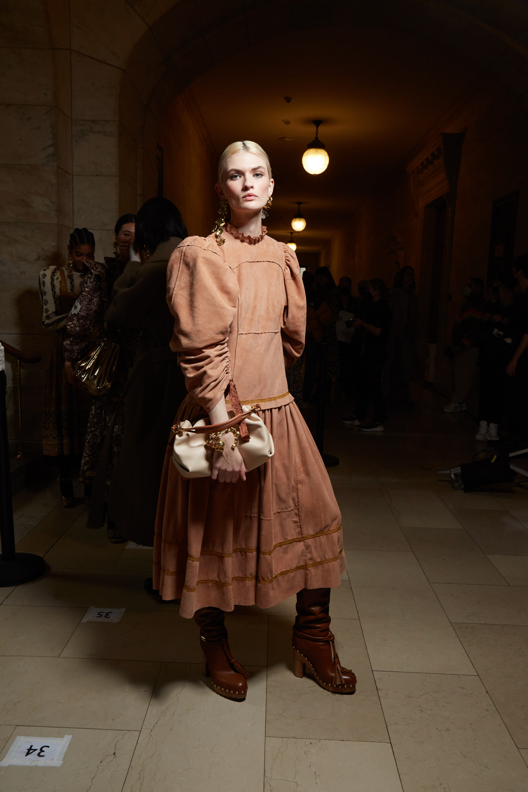 Ulla Johnson Fall 2022 Fashion Show Backstage Fashion Show