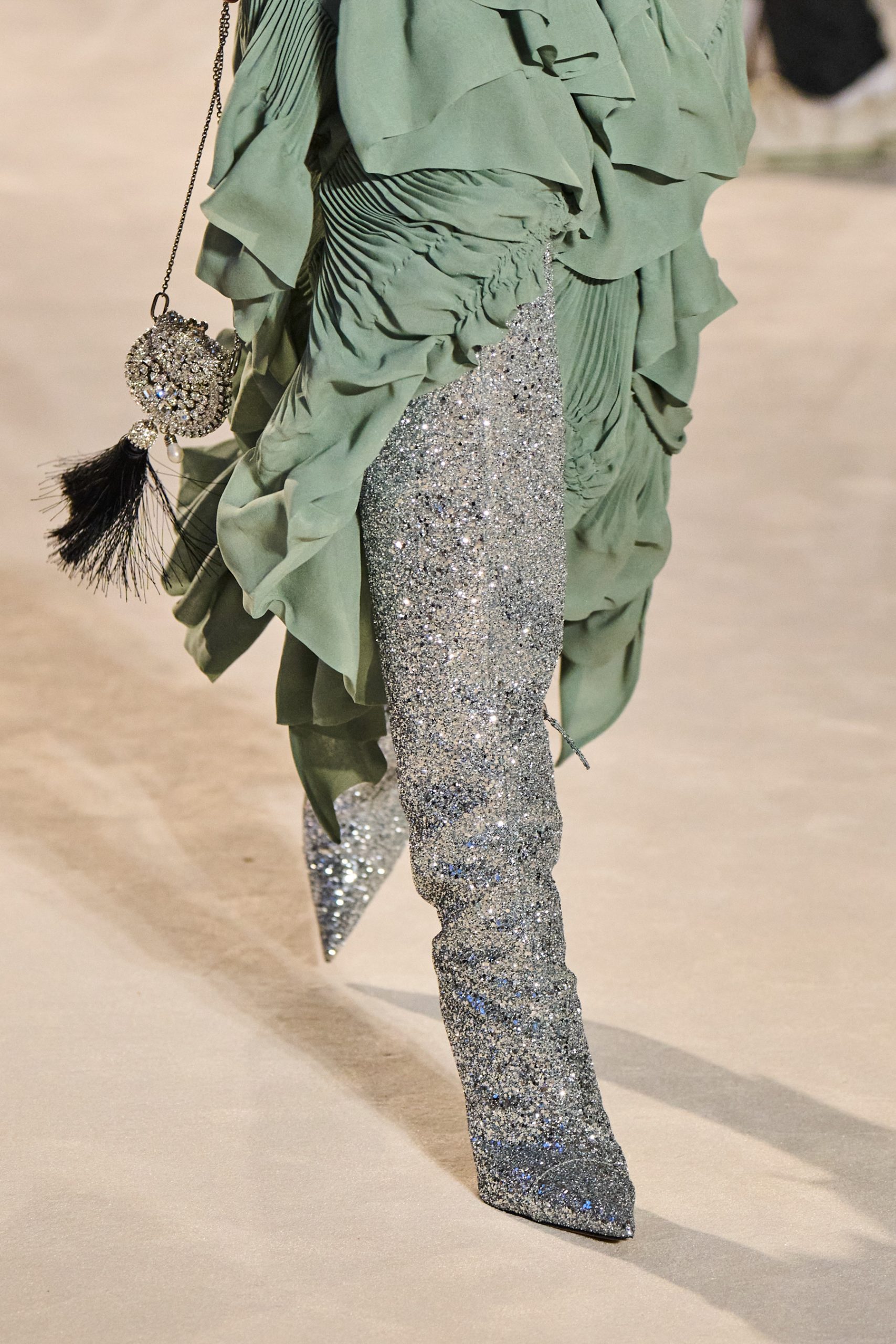 Best Accessories from Couture Spring 2022 Fashion Shows | The Impression