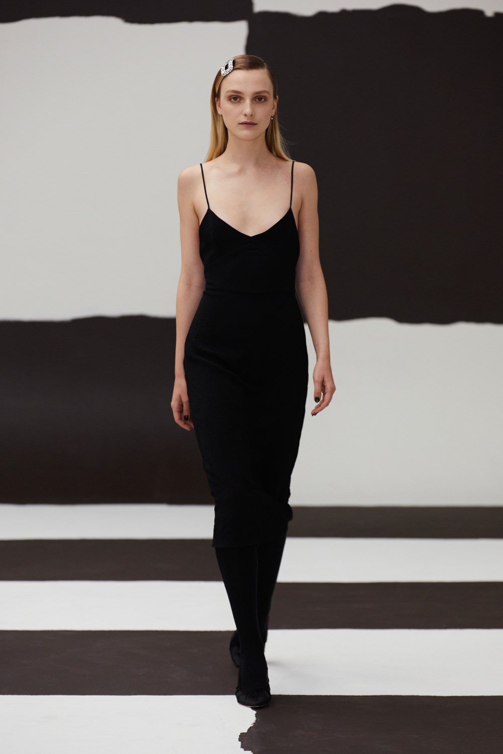 Emilia Wickstead Fall 2022 Fashion Show
