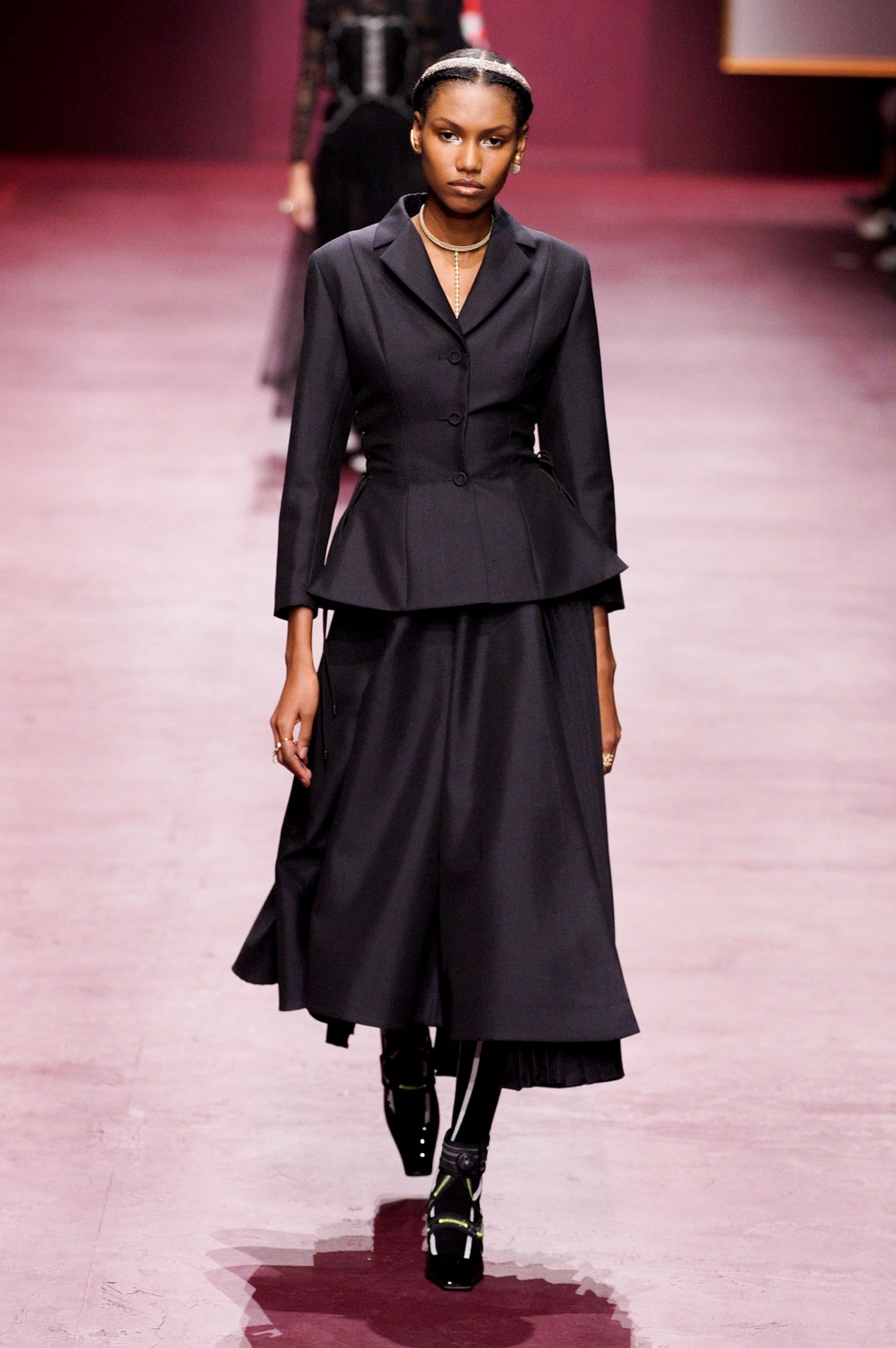 Christian Dior Fall 2022 Fashion Show | The Impression