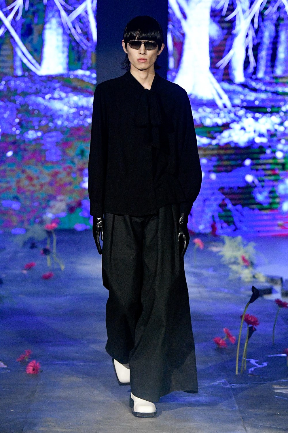 Arthur Avellano Fall 2022 Fashion Show