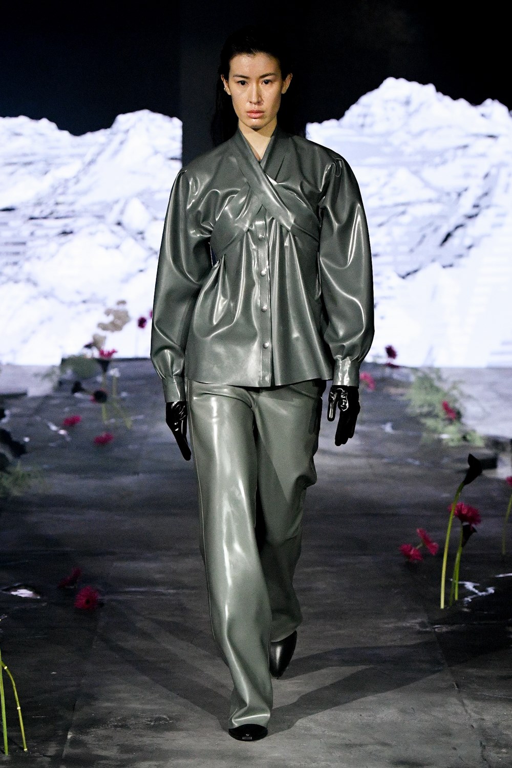 Arthur Avellano Fall 2022 Fashion Show