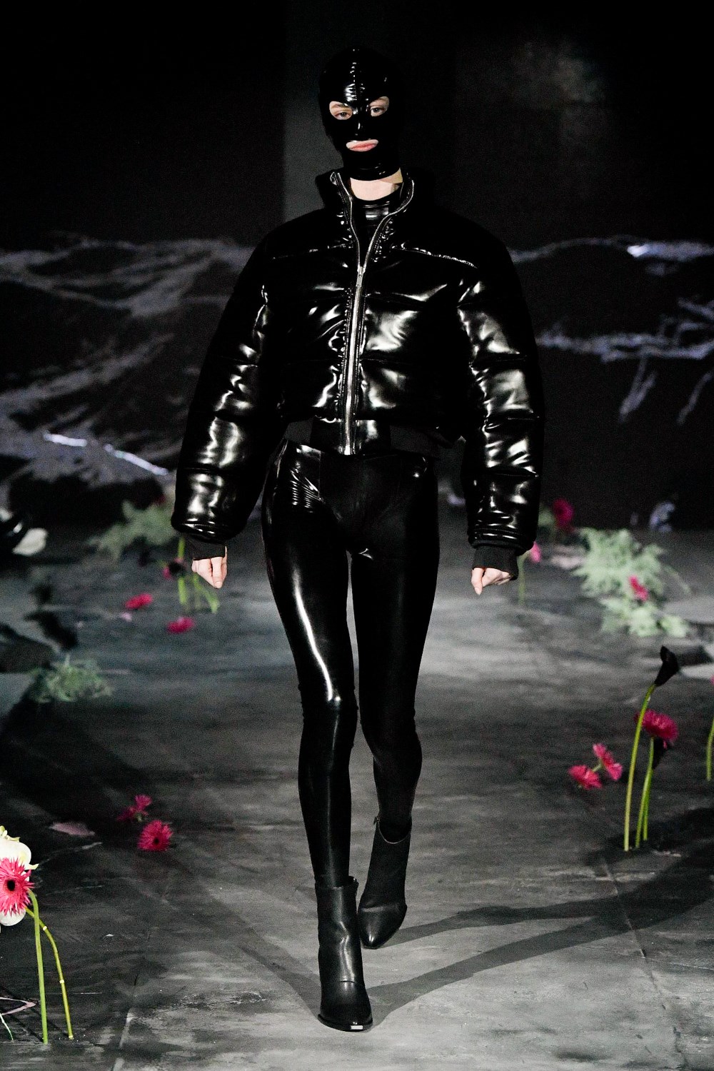 Arthur Avellano Fall 2022 Fashion Show