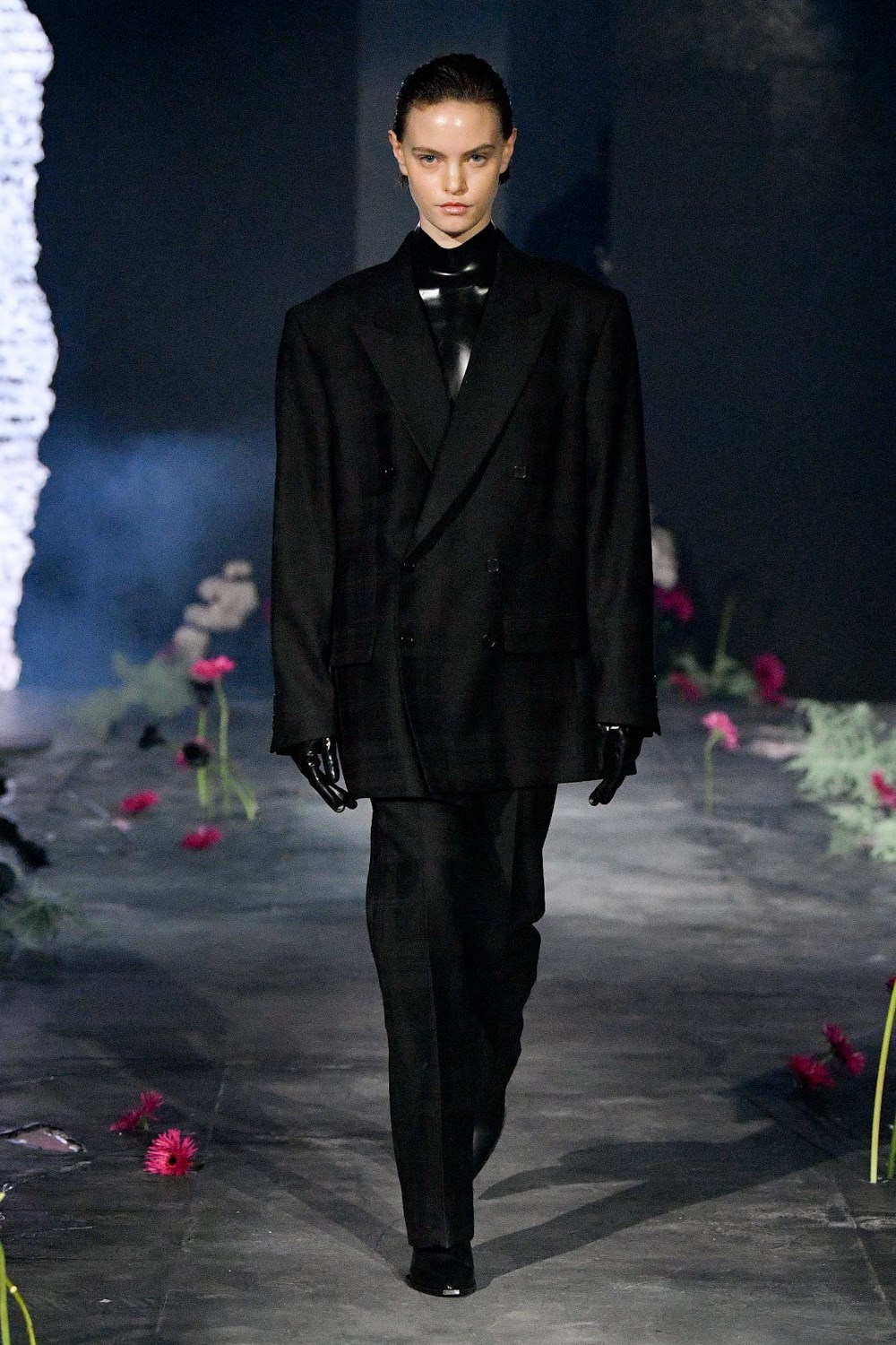 Arthur Avellano Fall 2022 Fashion Show