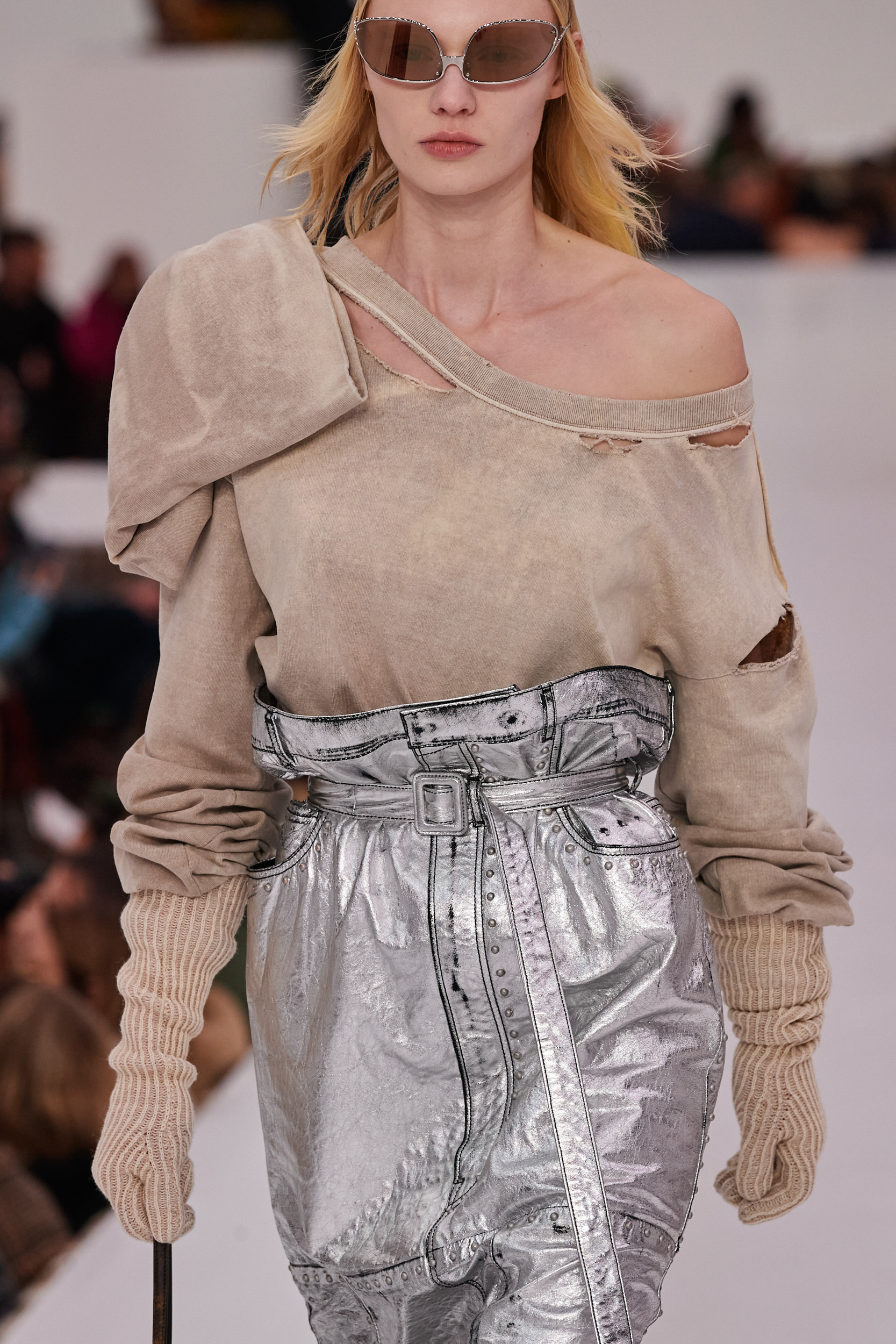 Acne Studios Fall 2022 Fashion Show Details Fashion Show