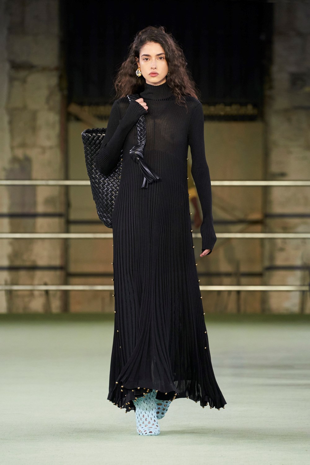 Bottega Veneta Fall 2022 Fashion Show