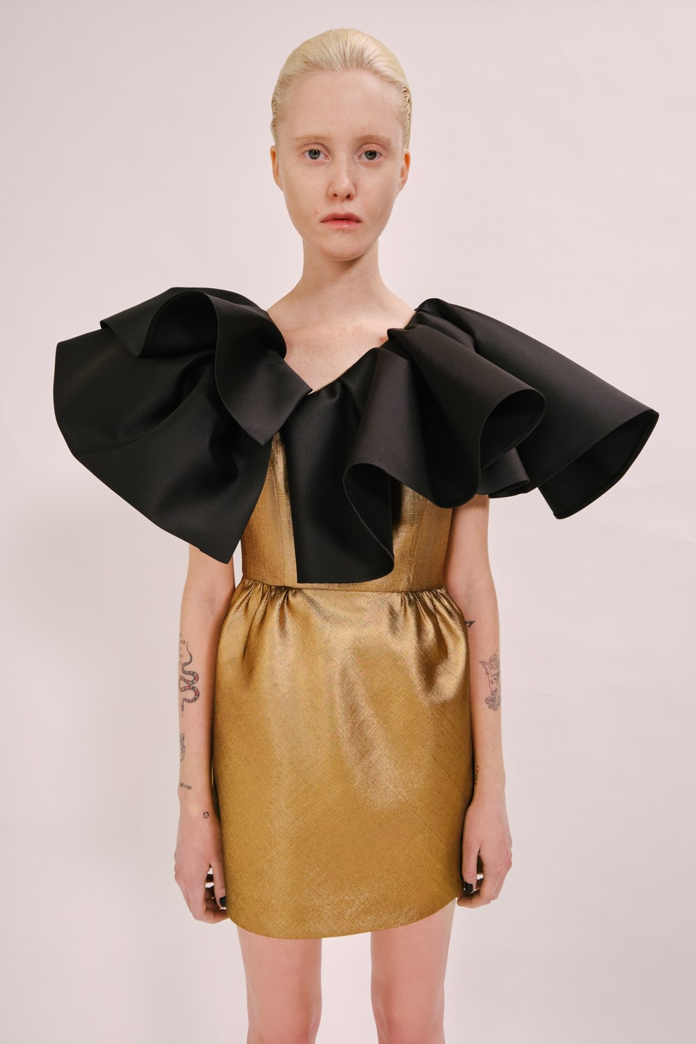Dice Kayek Fall 2022 Fashion Show