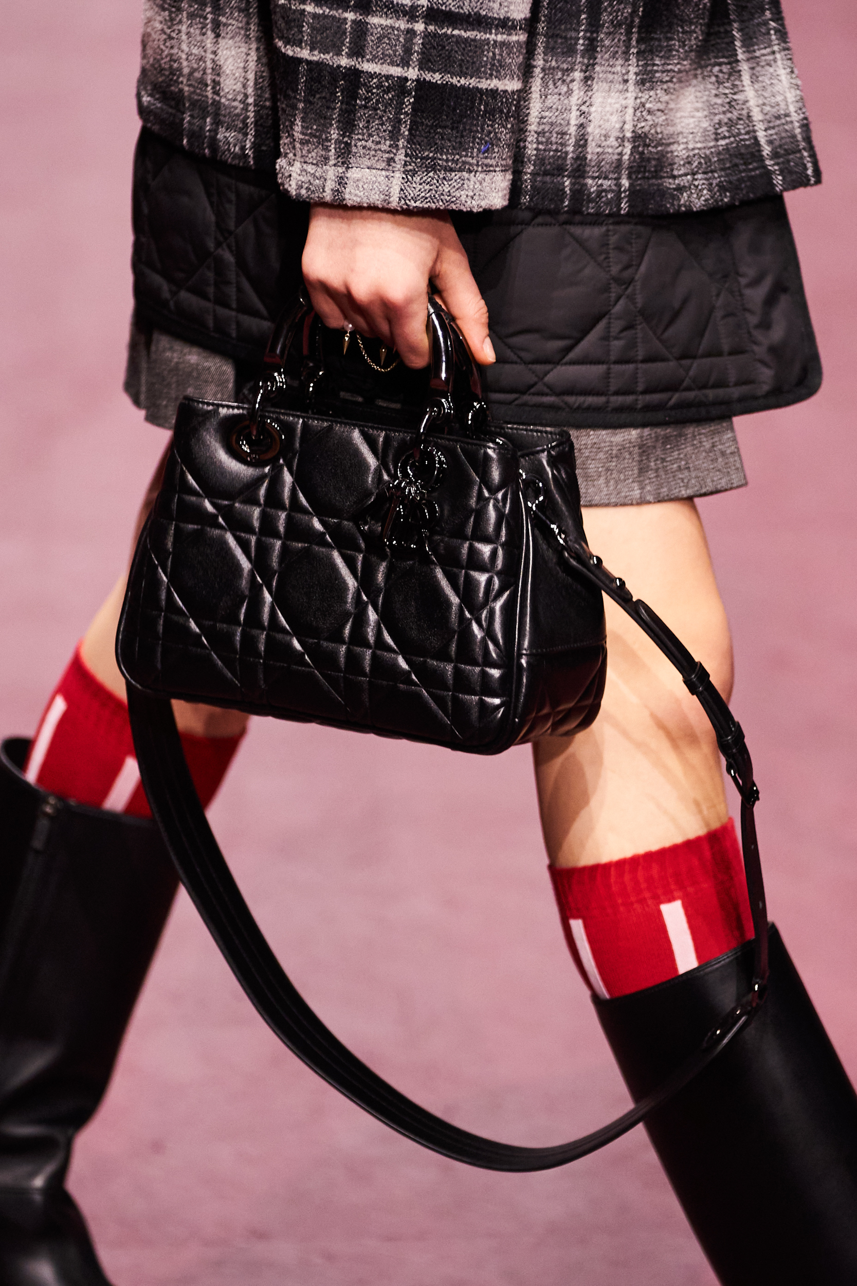 Christian Dior Fall 2022 Fashion Show Details Fashion Show