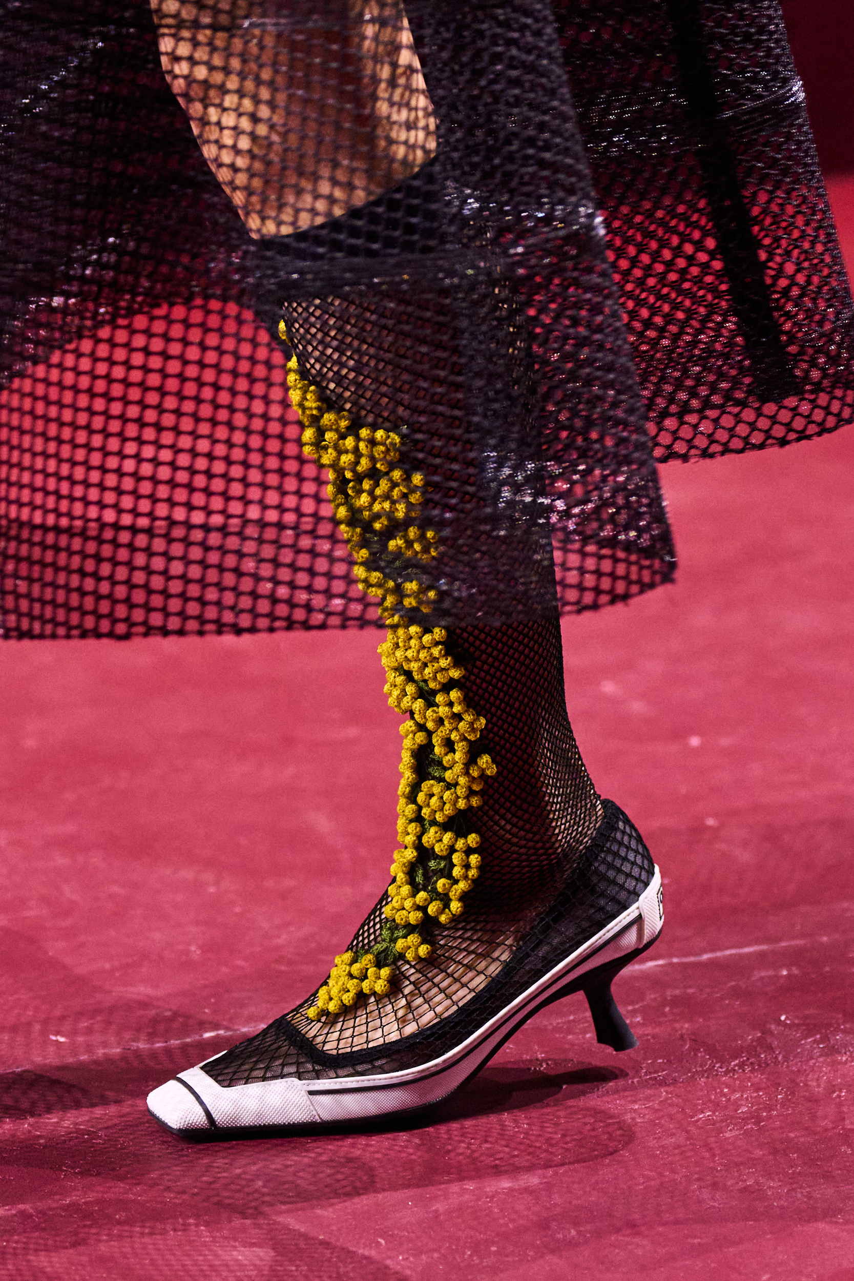 Christian Dior Fall 2022 Fashion Show Details Fashion Show