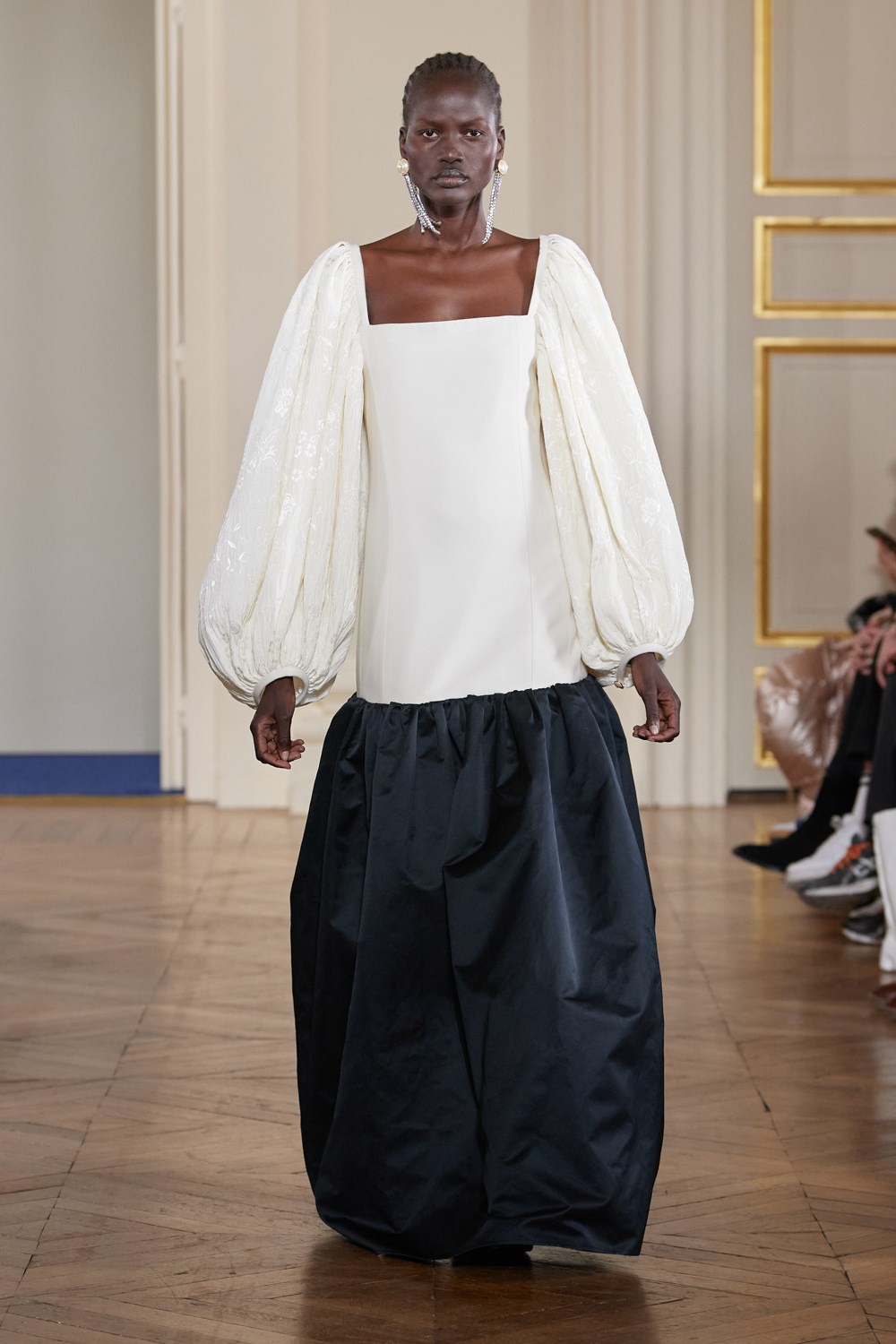 Tranoi Fall 2022 Fashion Show