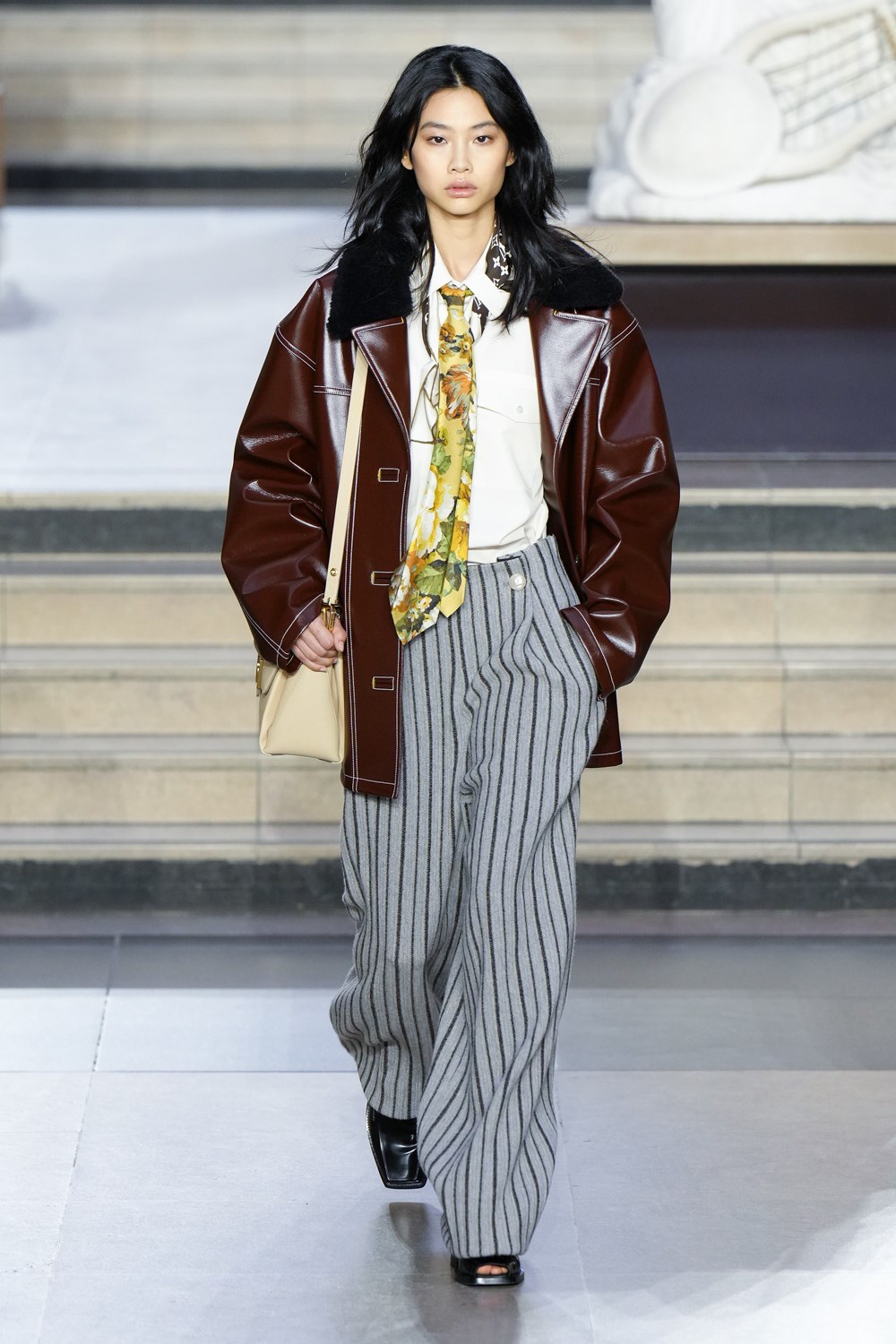 Runway report: The 10 best Fall Winter 2022 fashion trends from the runway  - Mode Rsvp