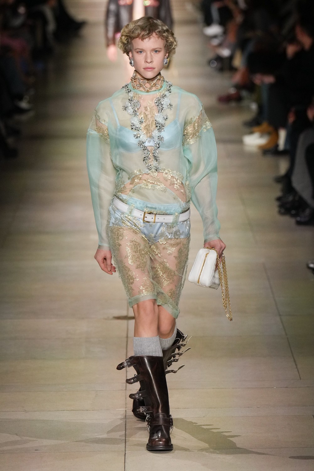 Miu Miu Fall 2022 Fashion Show