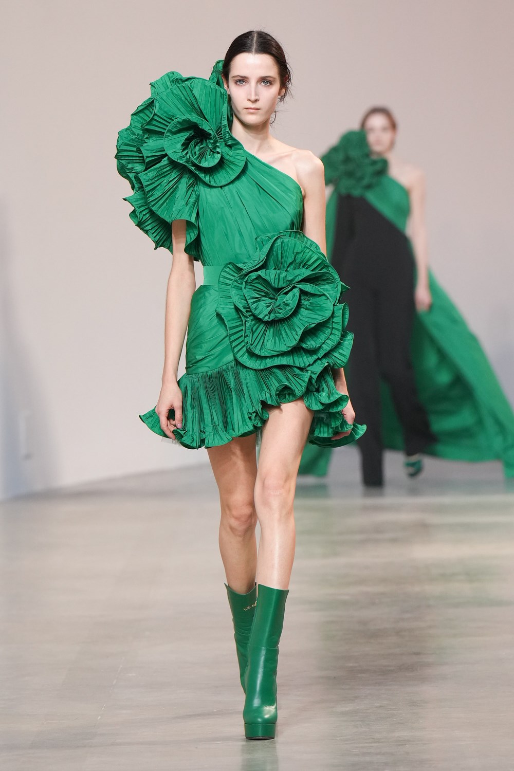 Elie Saab Fall 2022 Fashion Show