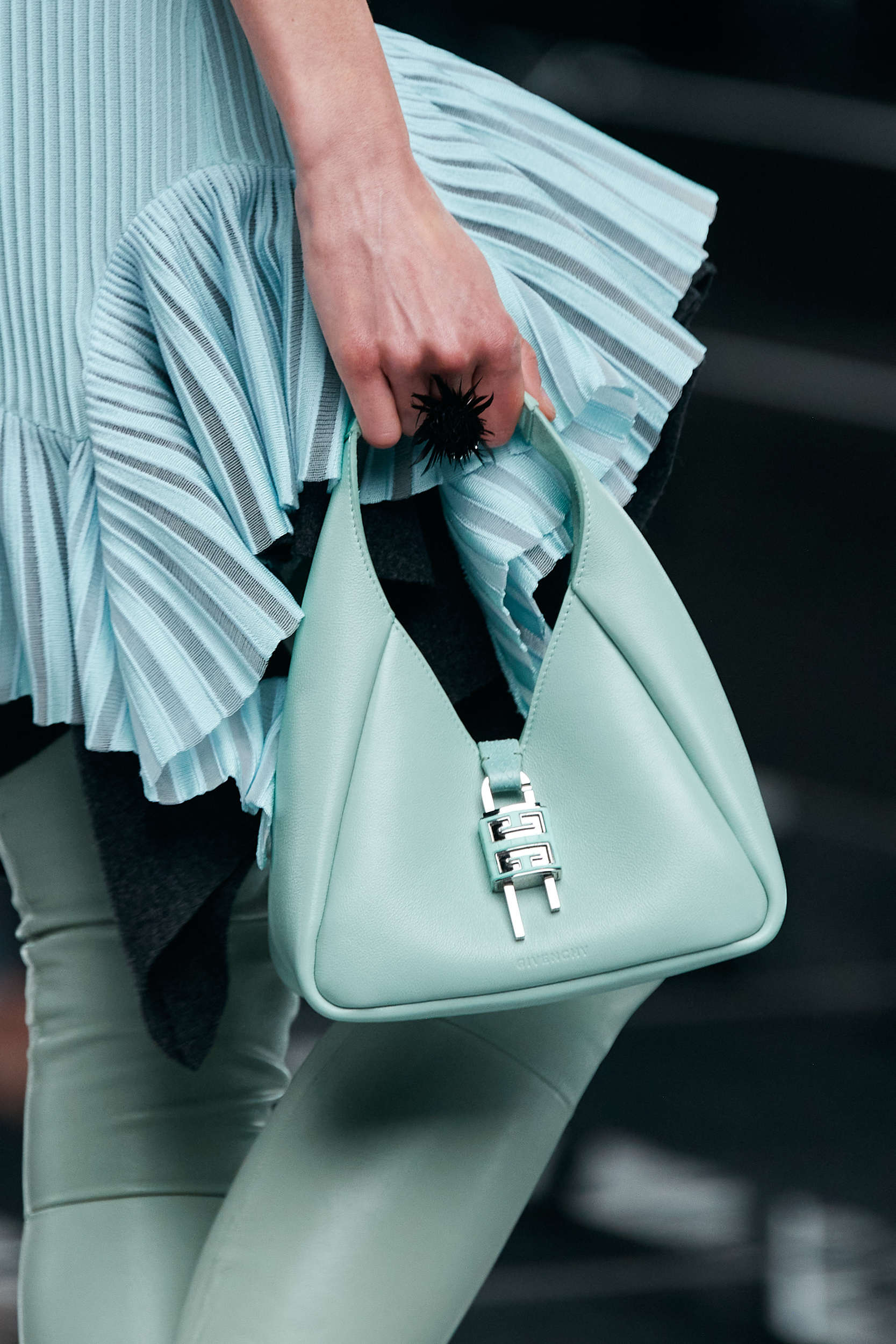 Givenchy Fall 2022 Fashion Show Details Fashion Show | The Impression