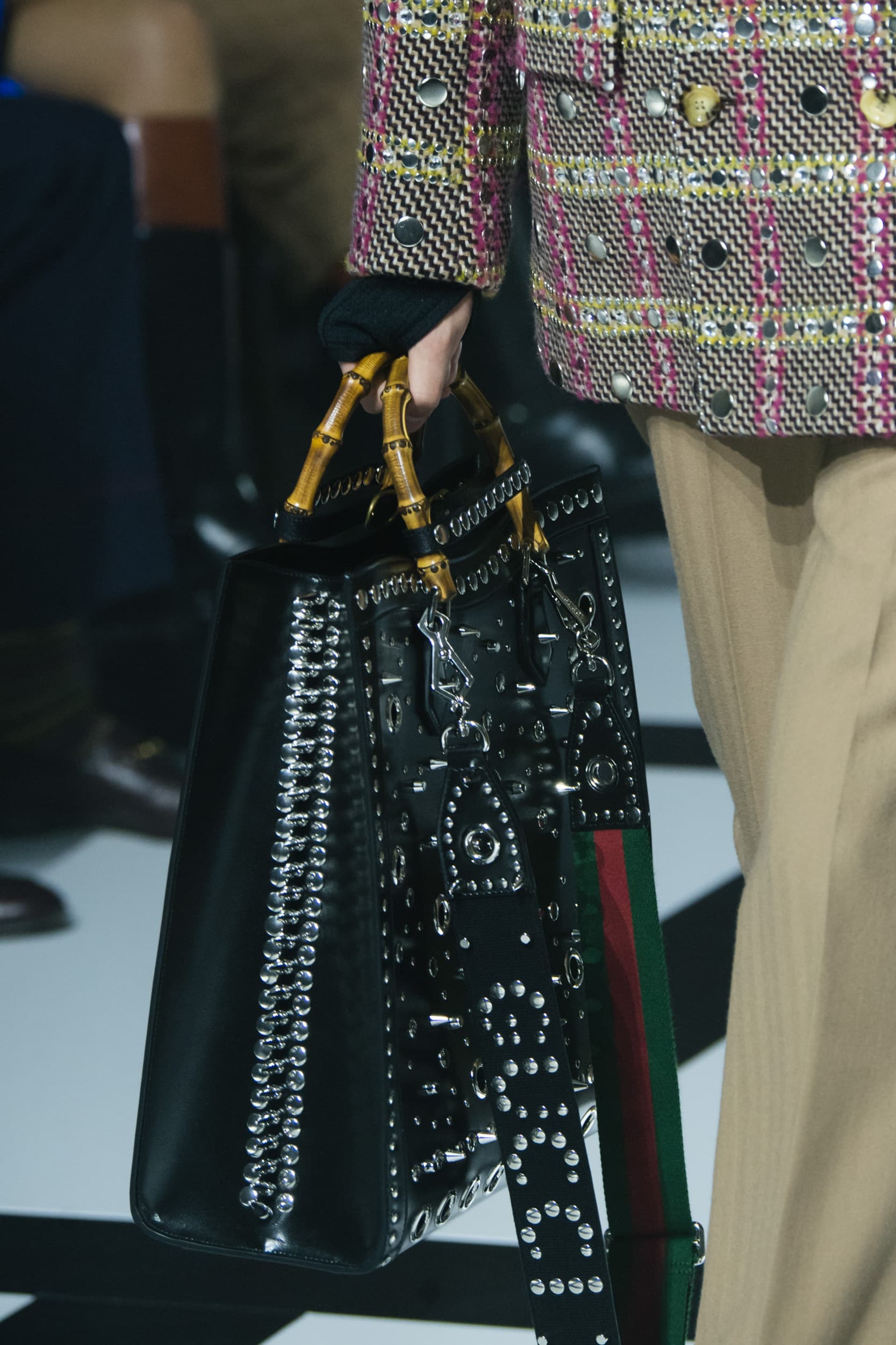 The Best Handbags Of Fall 2022 RTW Fashion Shows | The Impression