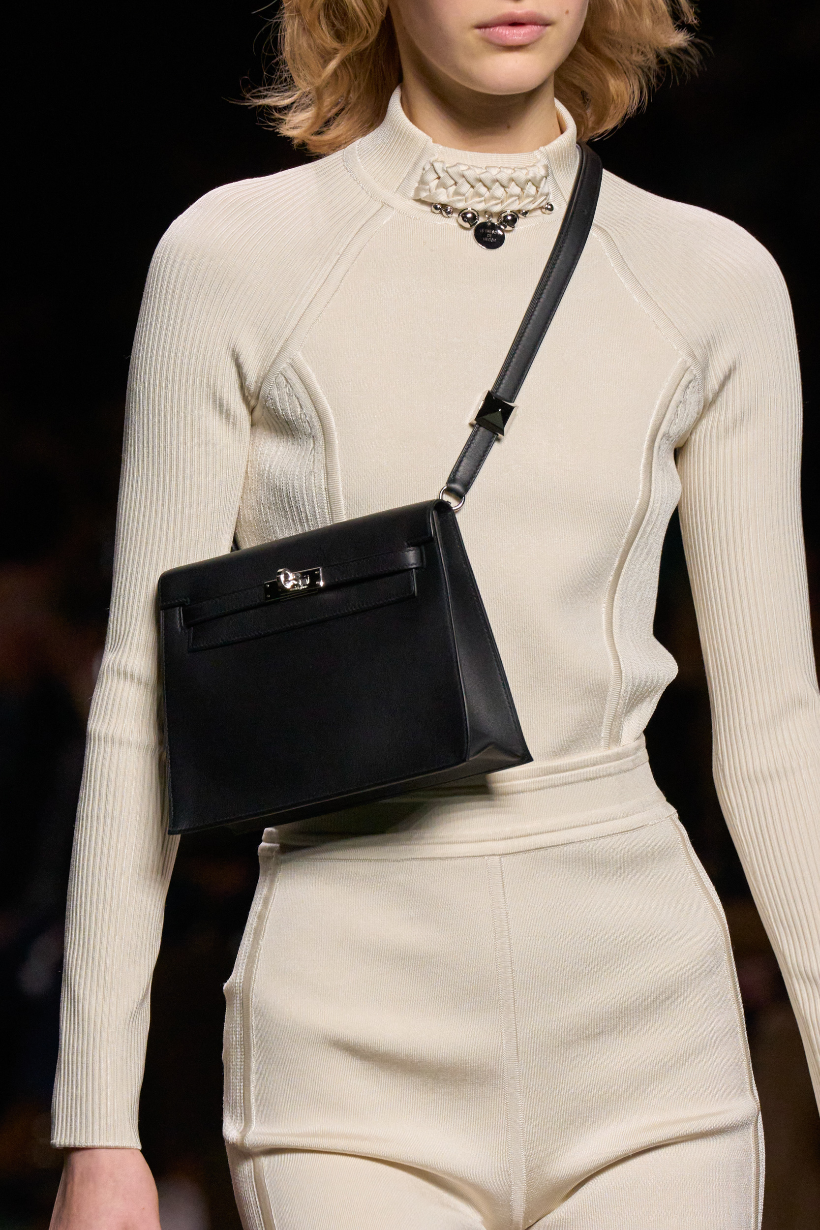 Hermes Fall 2022 Fashion Show Details Fashion Show