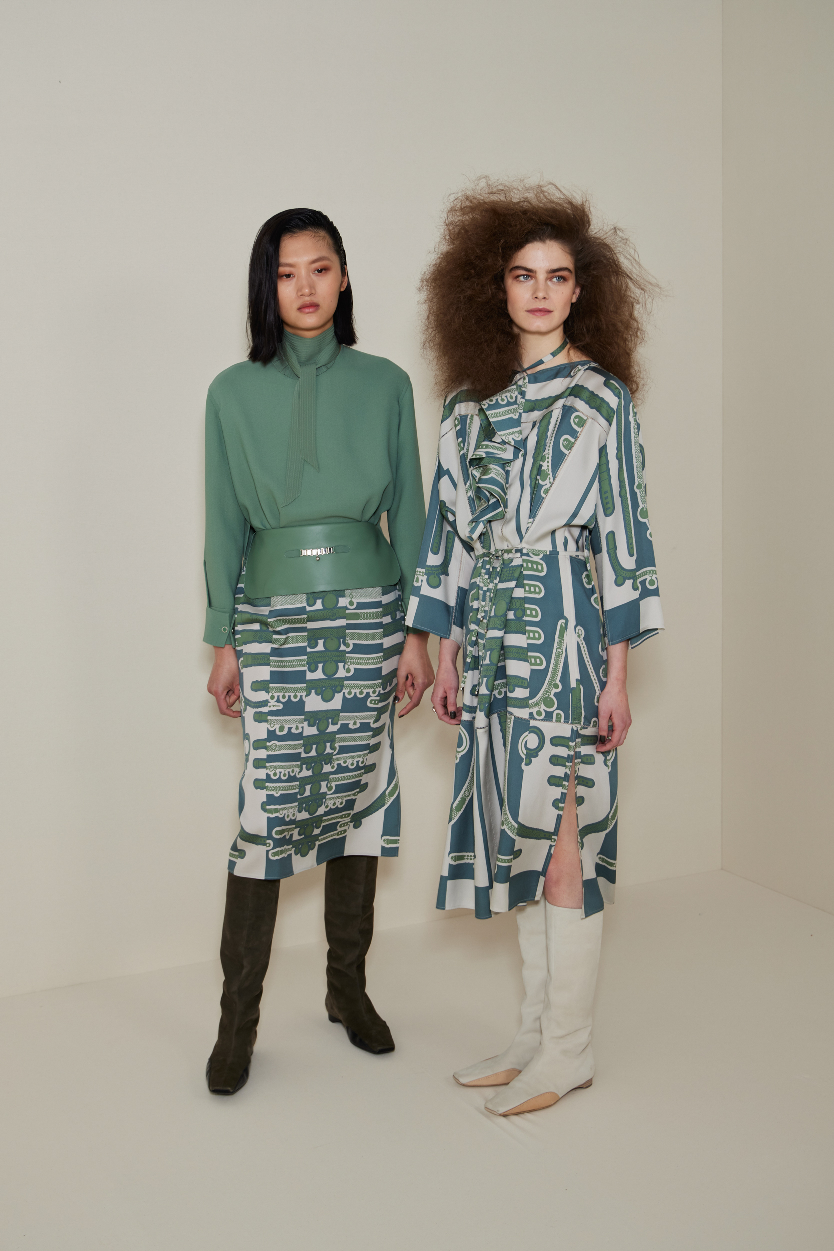 Hermes Fall 2022 Fashion Show Backstage Fashion Show