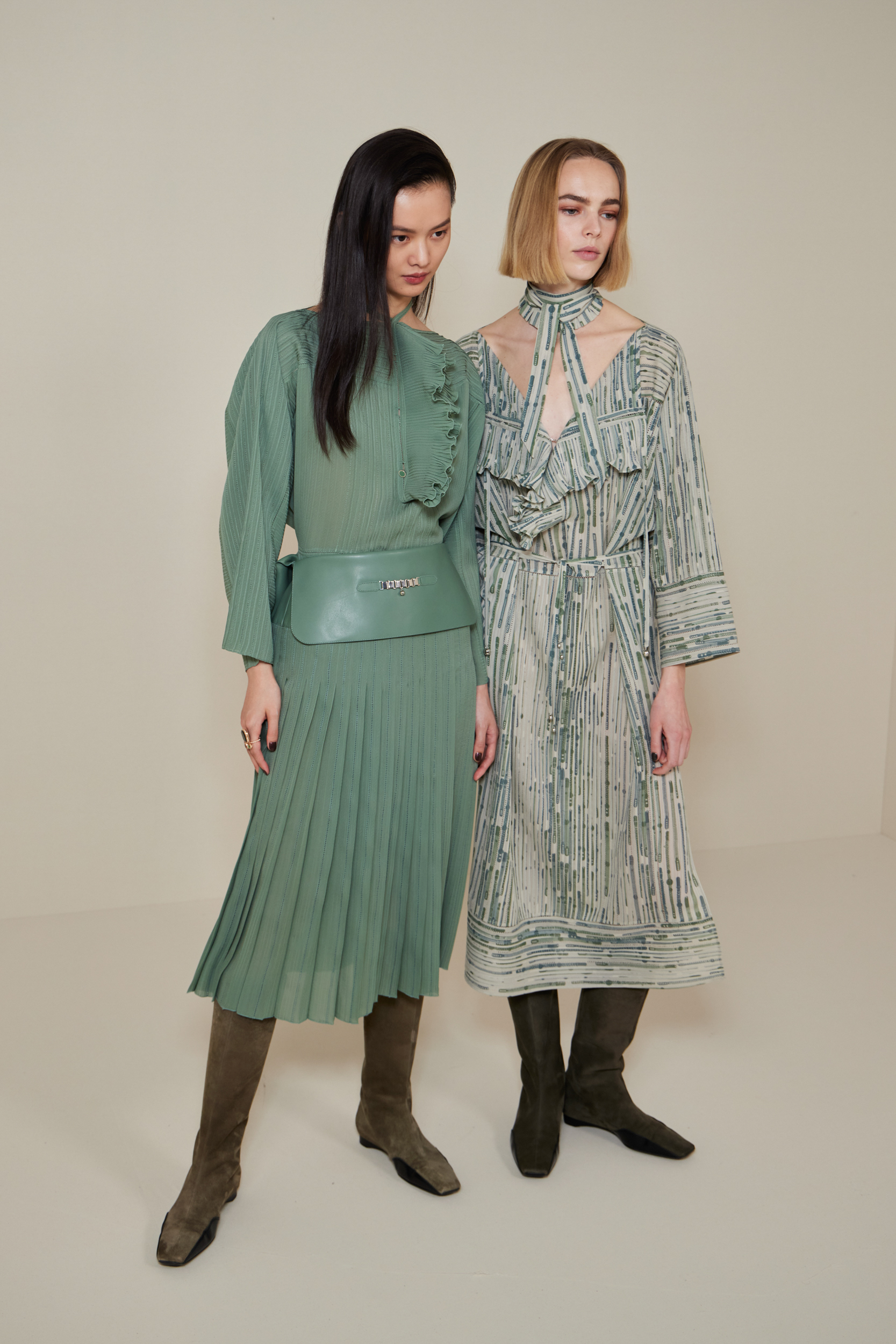 Hermes Fall 2022 Fashion Show Backstage Fashion Show