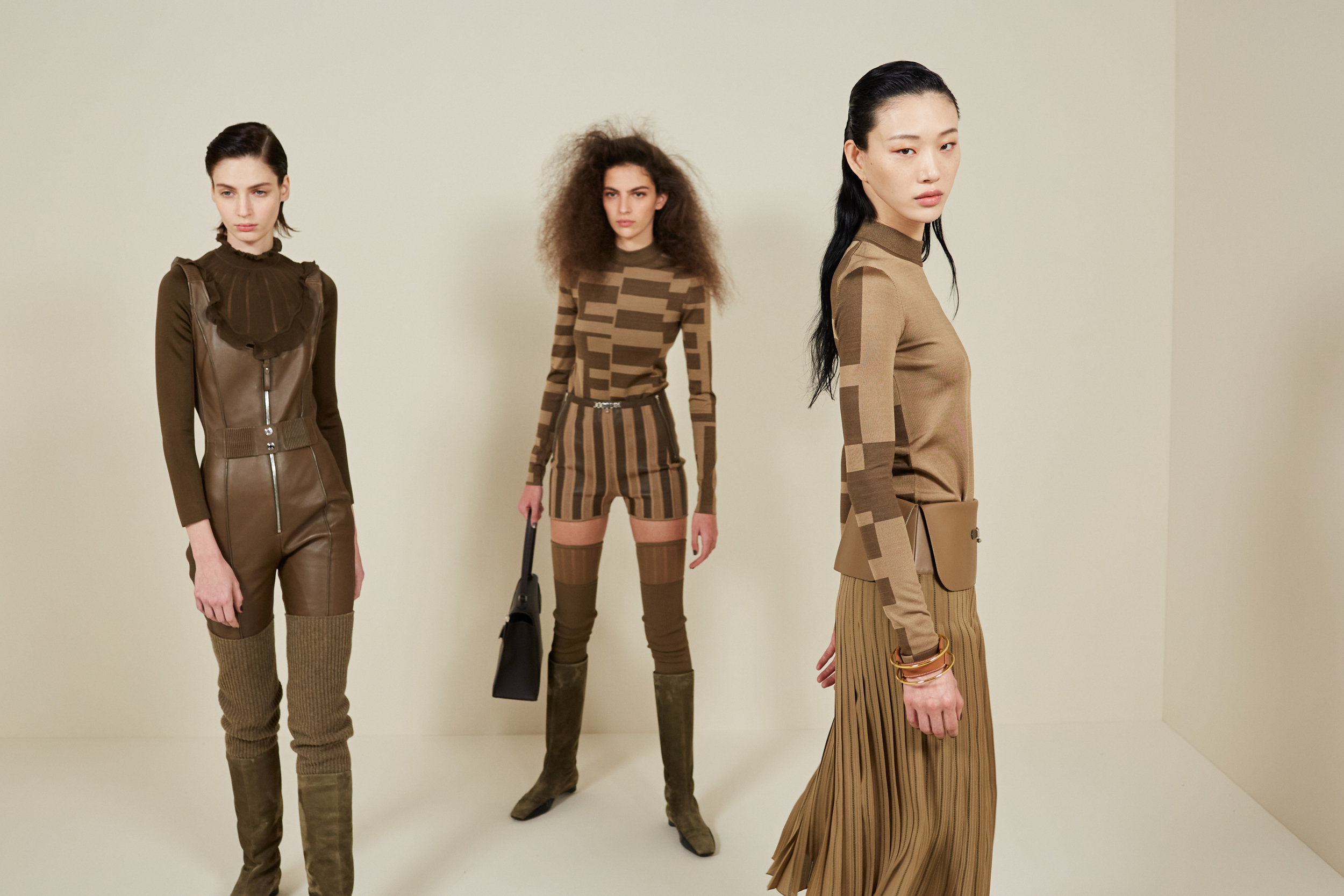 Hermes Fall 2022 Fashion Show Backstage Fashion Show