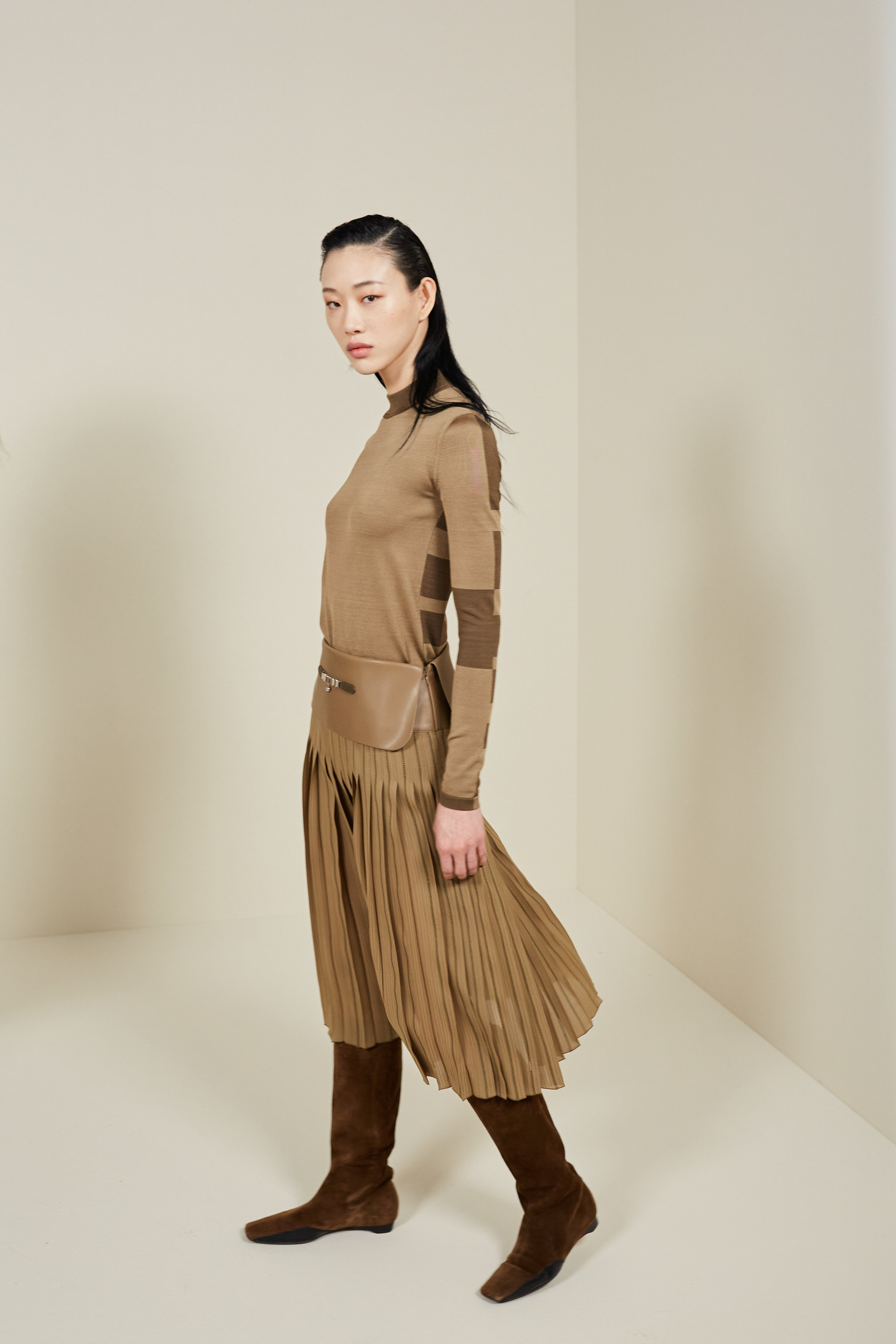 Hermes Fall 2022 Fashion Show Backstage Fashion Show