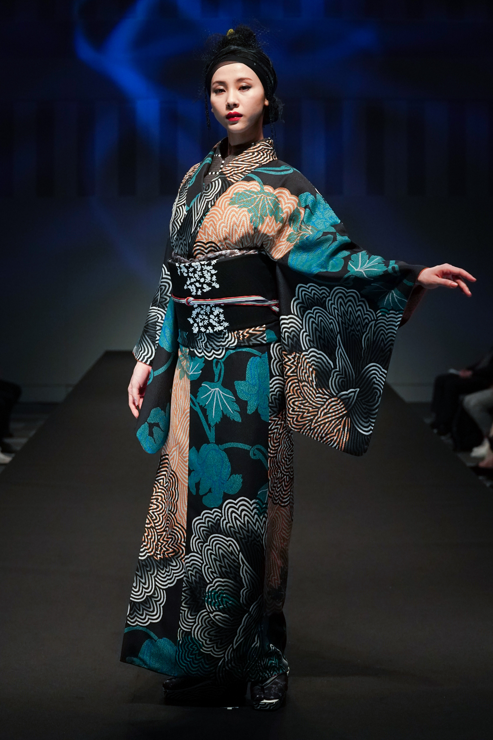 Jotaro Saito Fall 2022 Fashion Show 