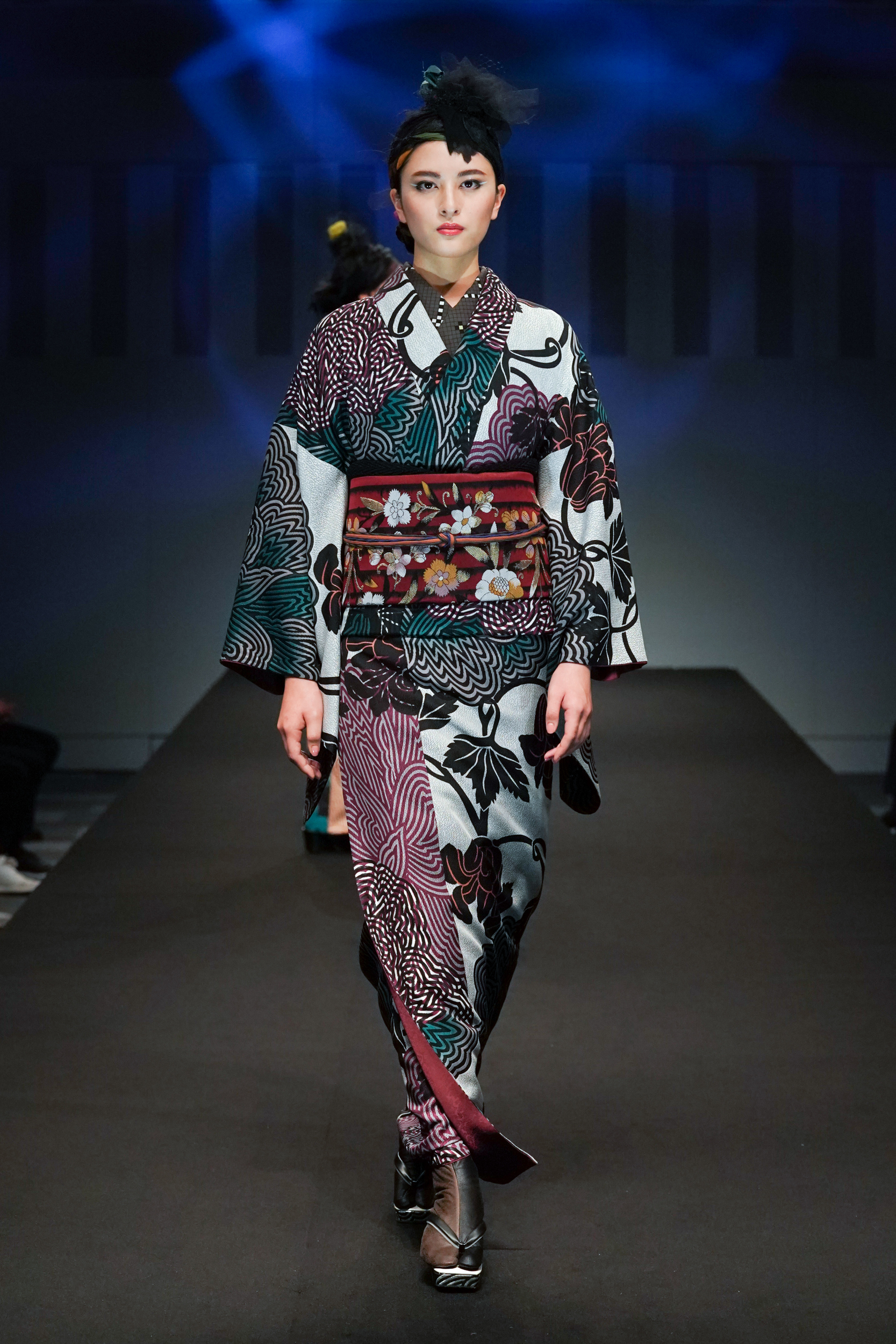 Jotaro Saito Fall 2022 Fashion Show 