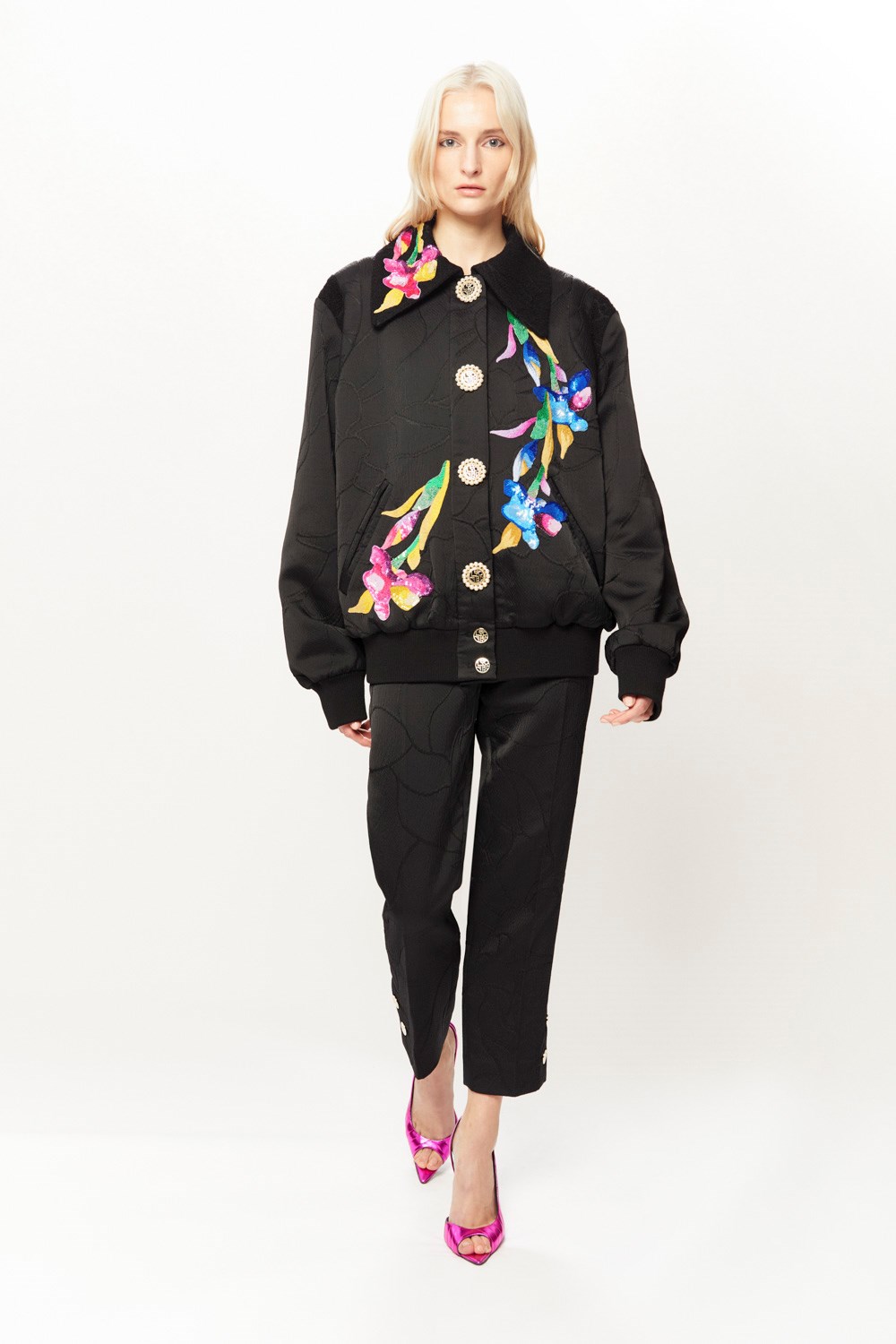Leonard Paris Fall 2022 Fashion Show