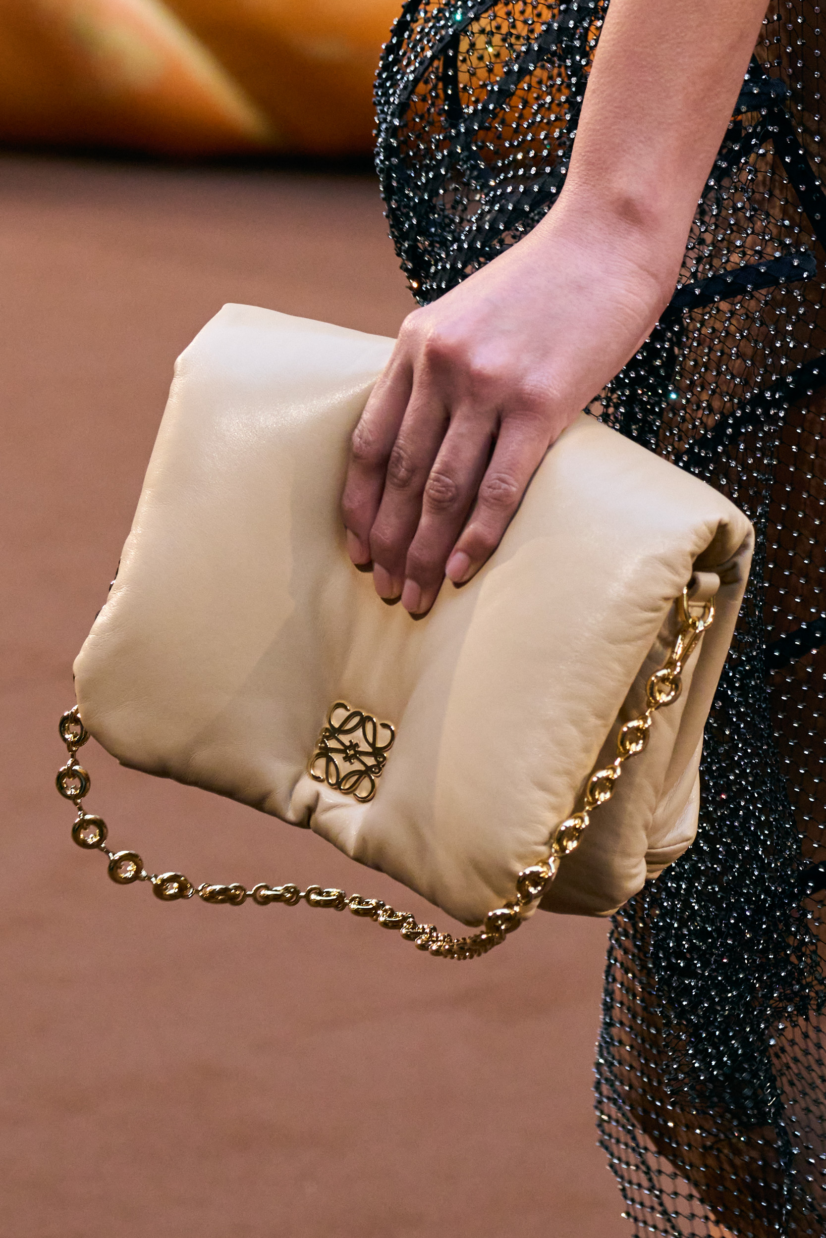 Loewe Fall 2022 Fashion Show Details Fashion Show