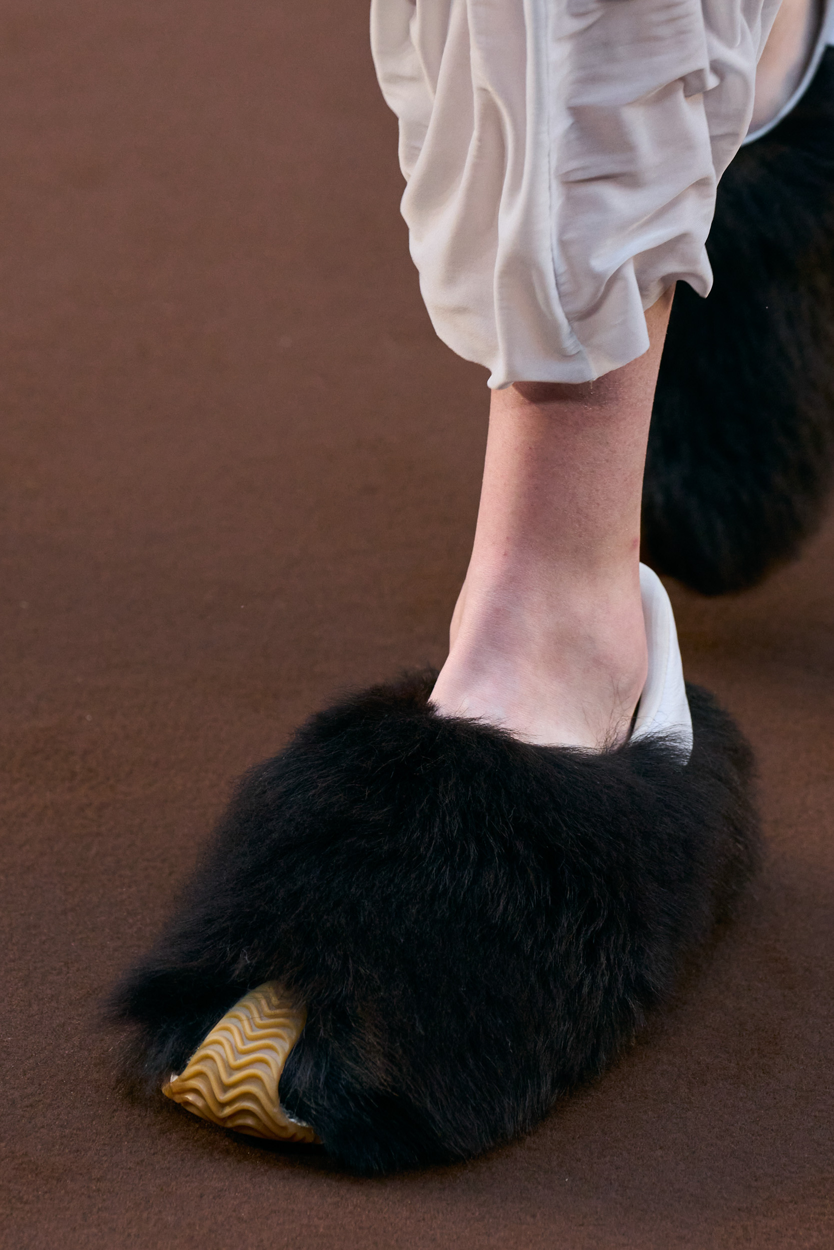 Loewe Fall 2022 Fashion Show Details Fashion Show