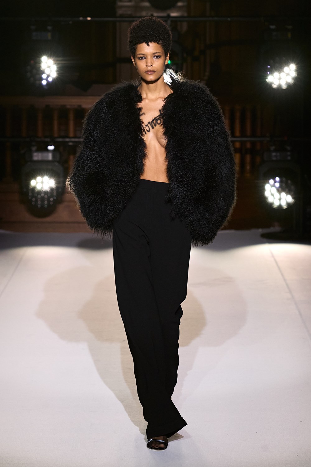 Monot Fall 2022 Fashion Show