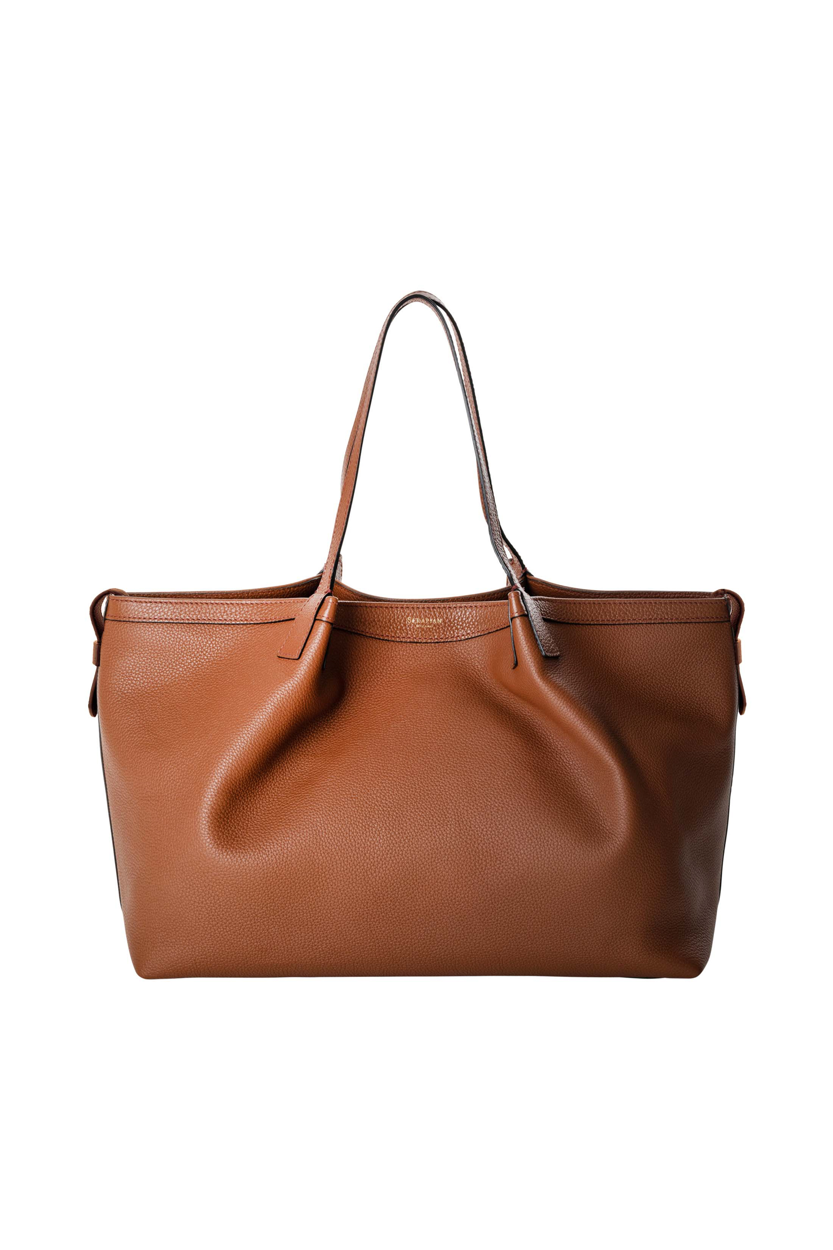 Serapian Fall 2022 Fashion Show 