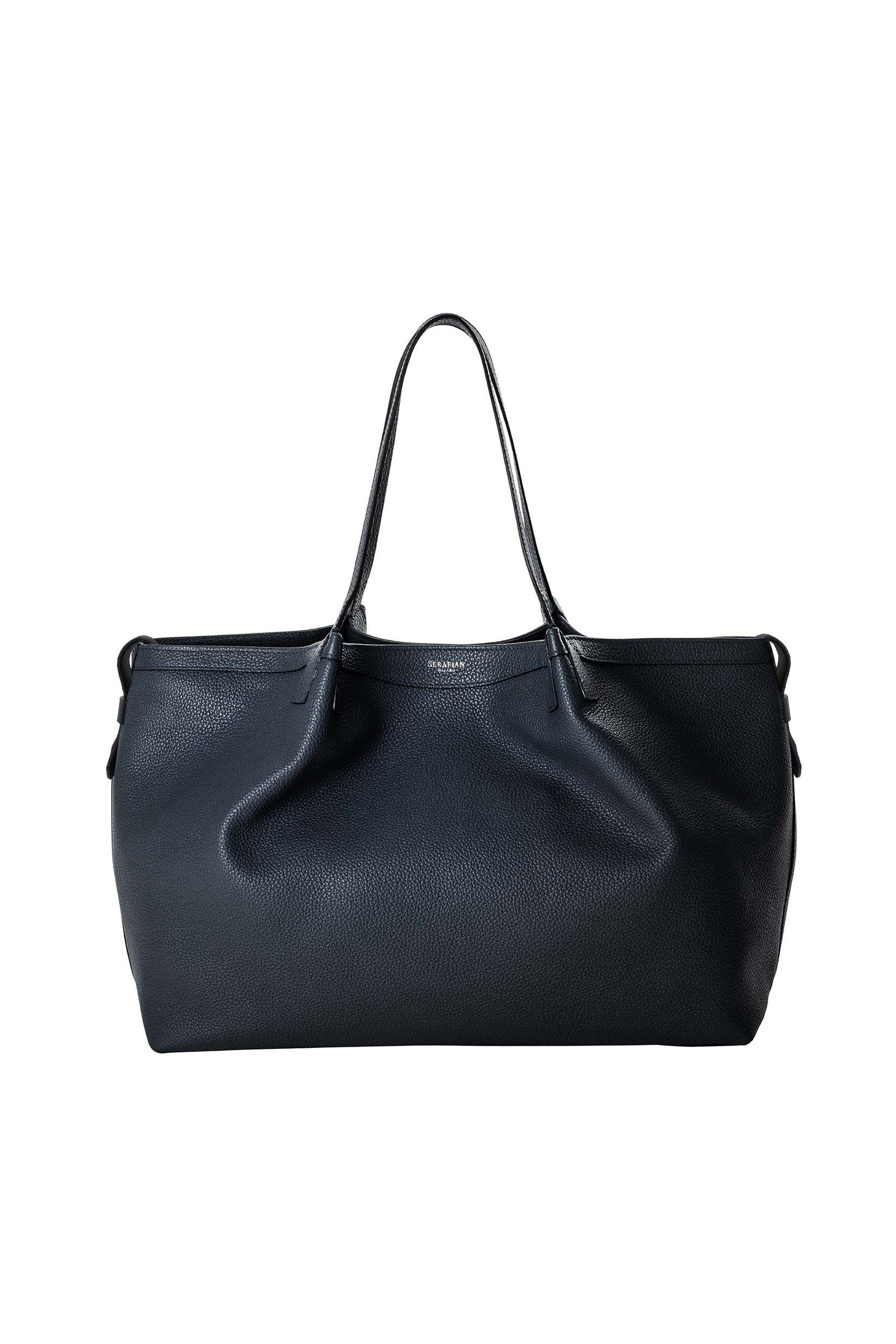 Serapian Fall 2022 Fashion Show 