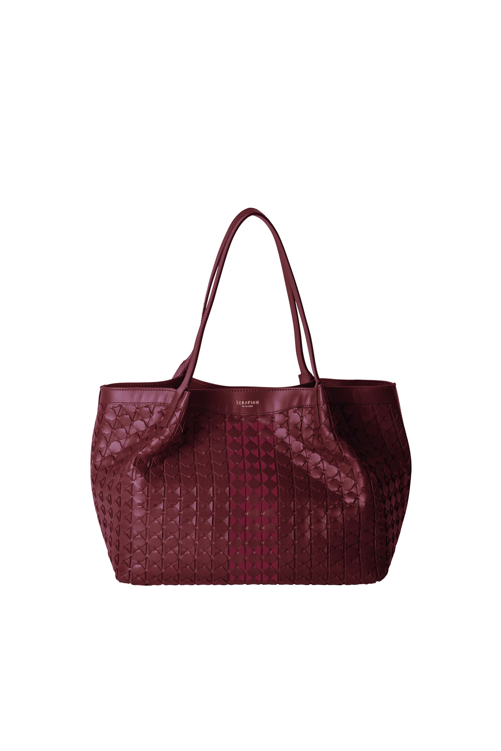 Serapian Fall 2022 Fashion Show 