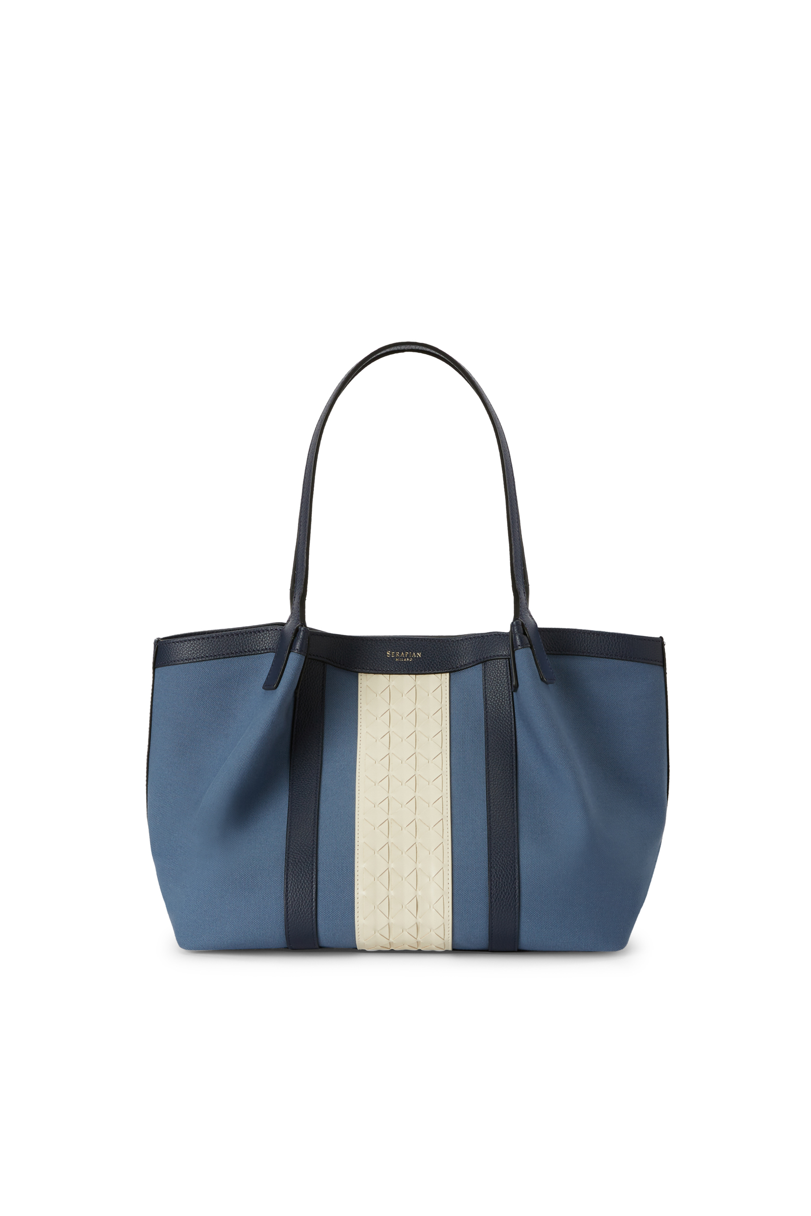 Serapian Fall 2022 Fashion Show 