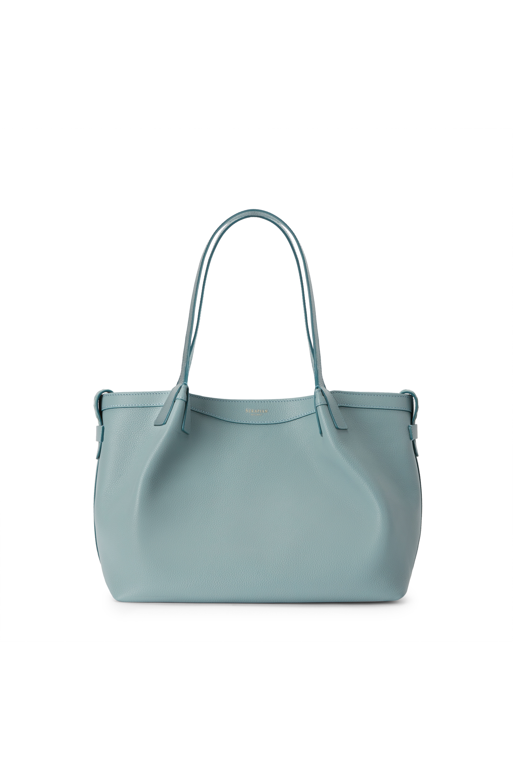 Serapian Fall 2022 Fashion Show 