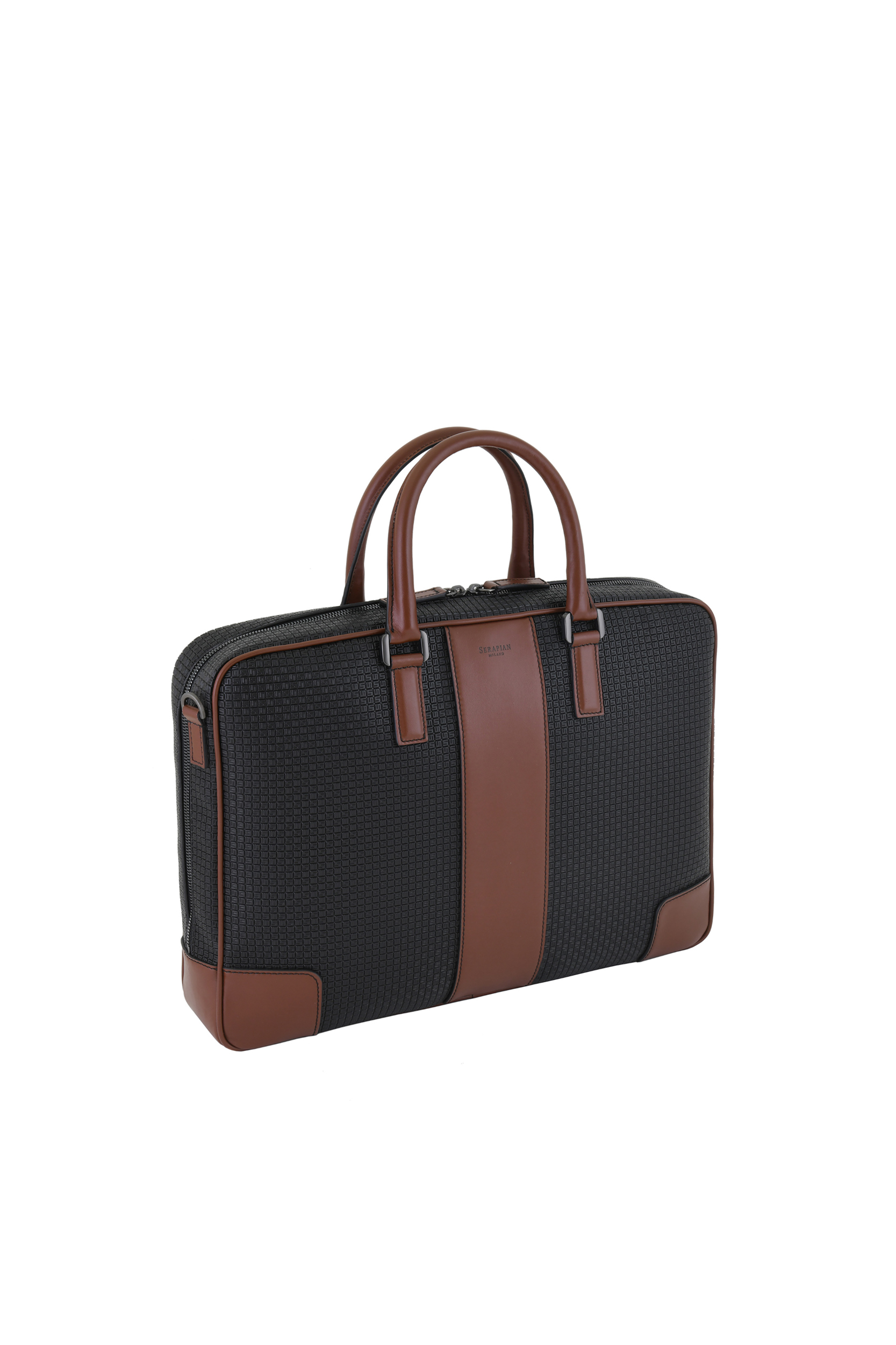 Serapian Fall 2022 Fashion Show 