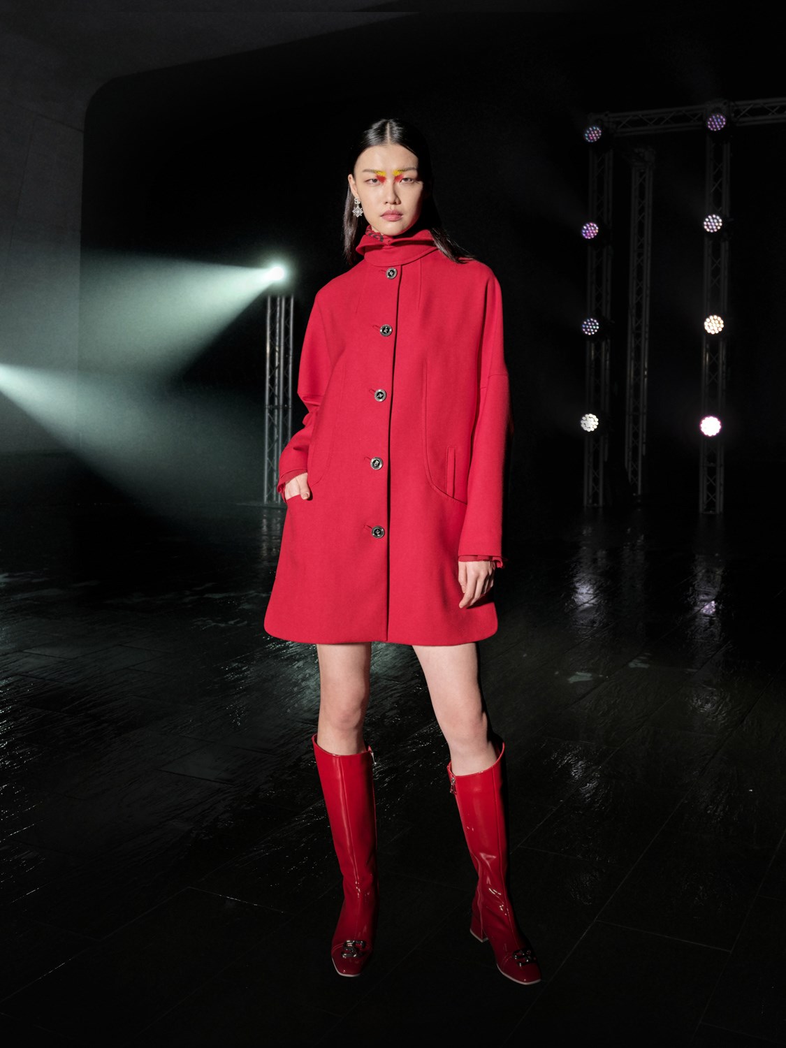 Shiatzy Chen Fall 2022 Fashion Show