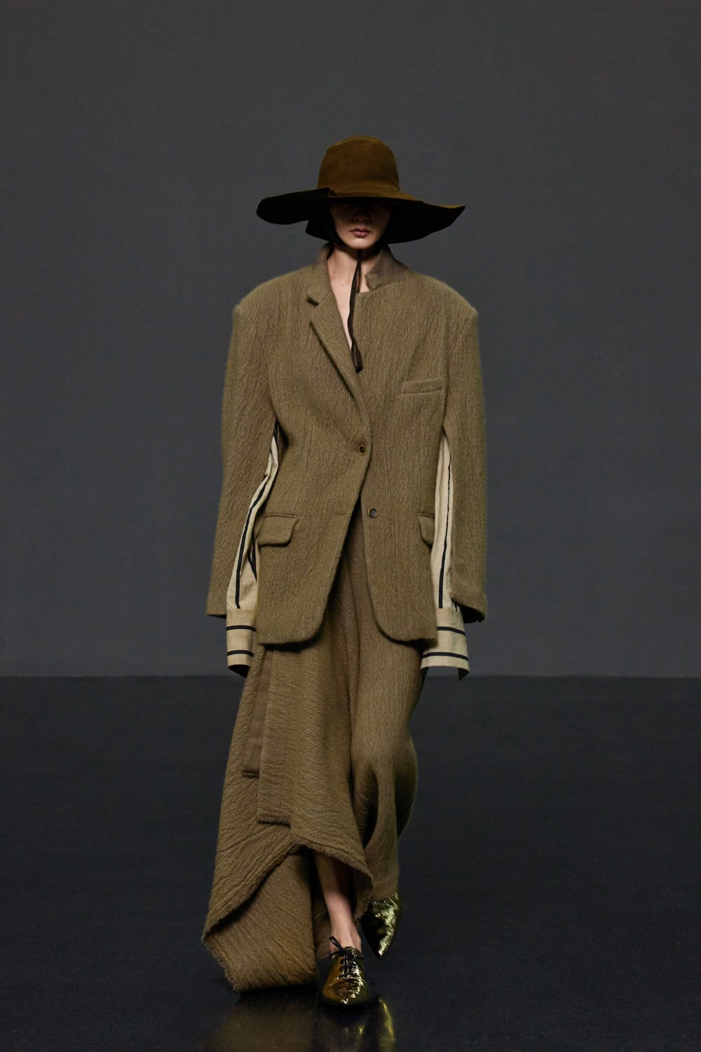 Uma Wang Fall 2022 Fashion Show