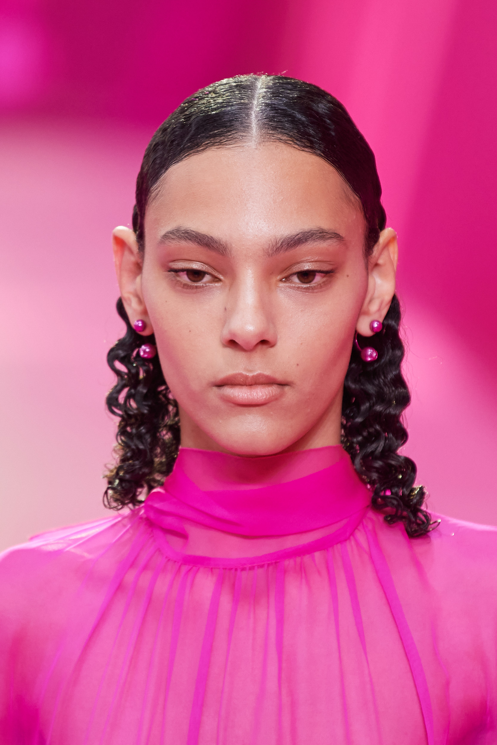 Valentino Fall 2022 Fashion Show Details Fashion Show